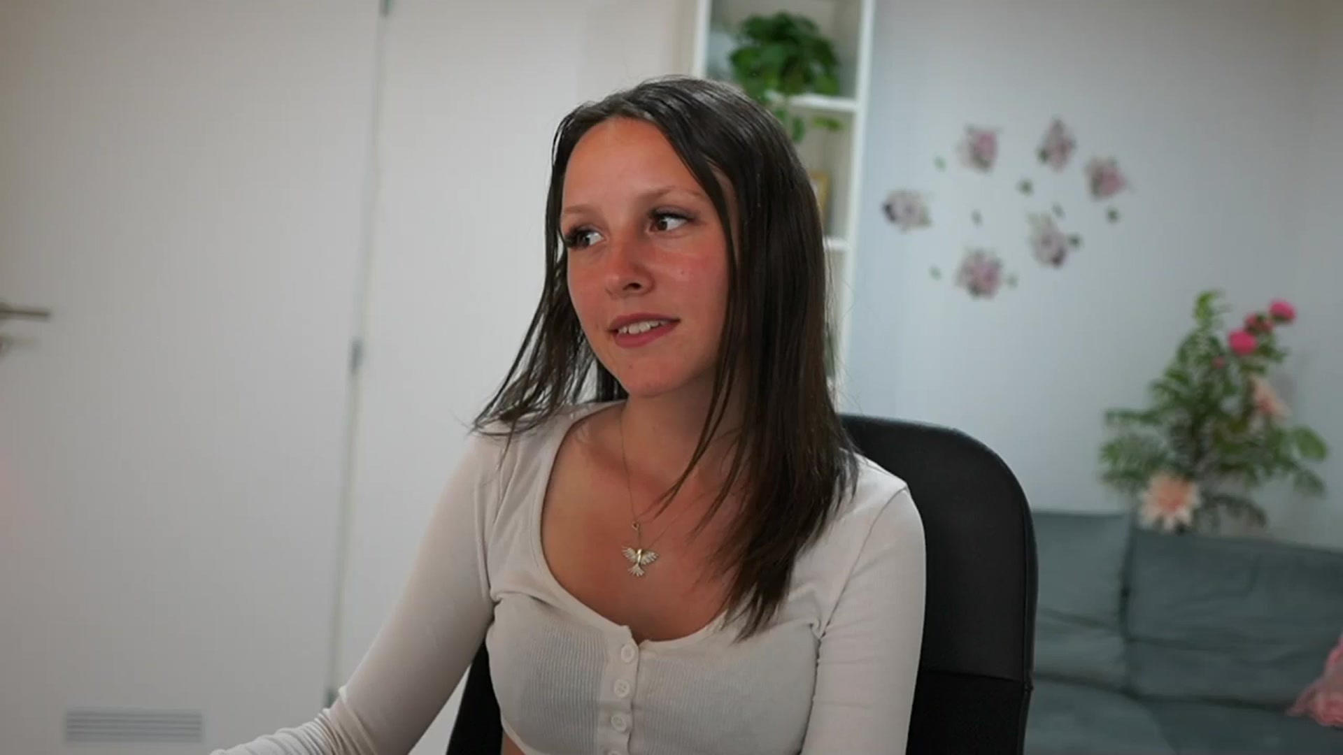 Gallery image thumbnail from Melissa__More's myfreecams stream on, 07/03/2024, 11:21 image 6 of 20