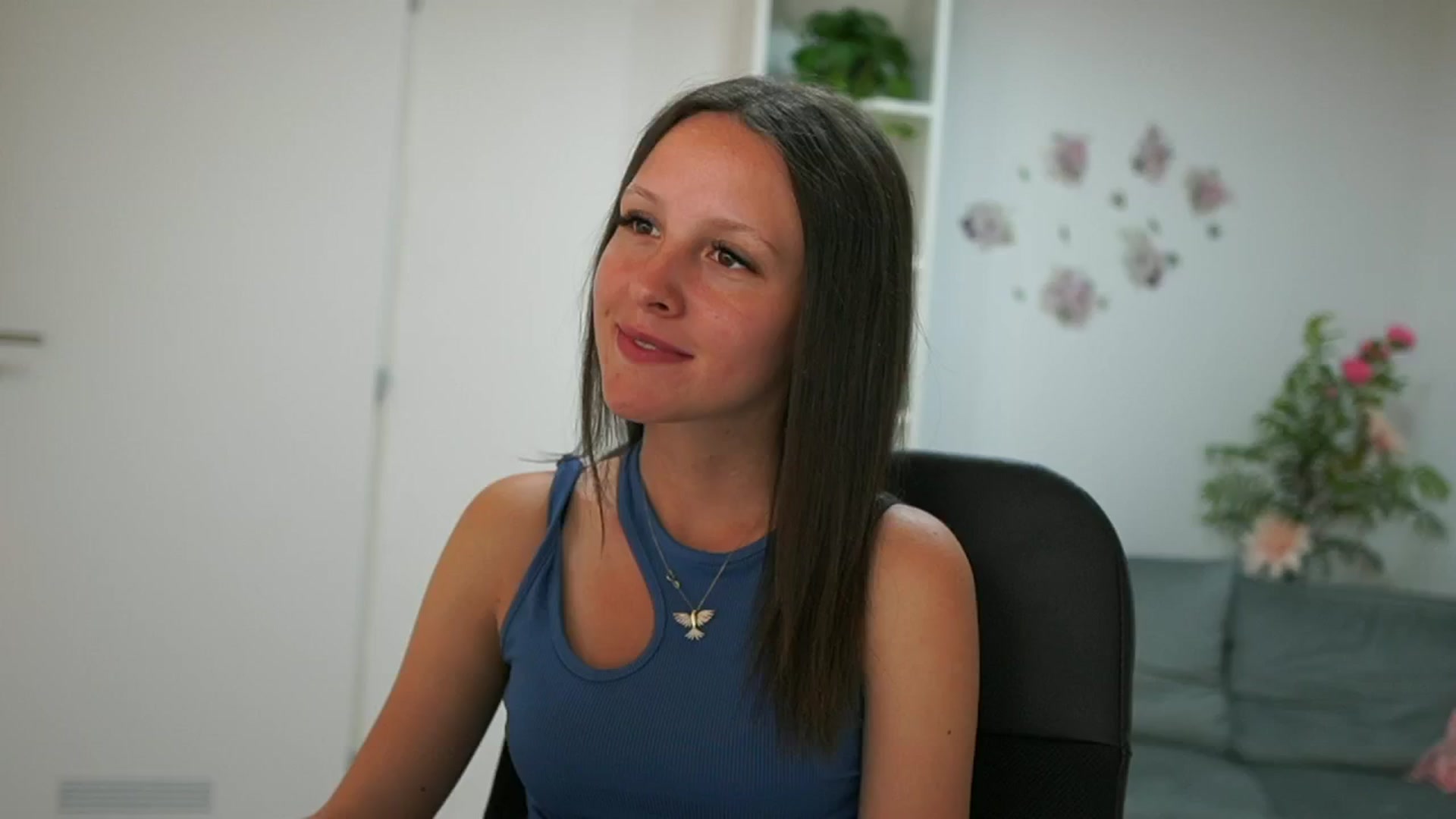 Gallery image thumbnail from Melissa__More's myfreecams stream on, 07/04/2024, 10:07 image 5 of 20