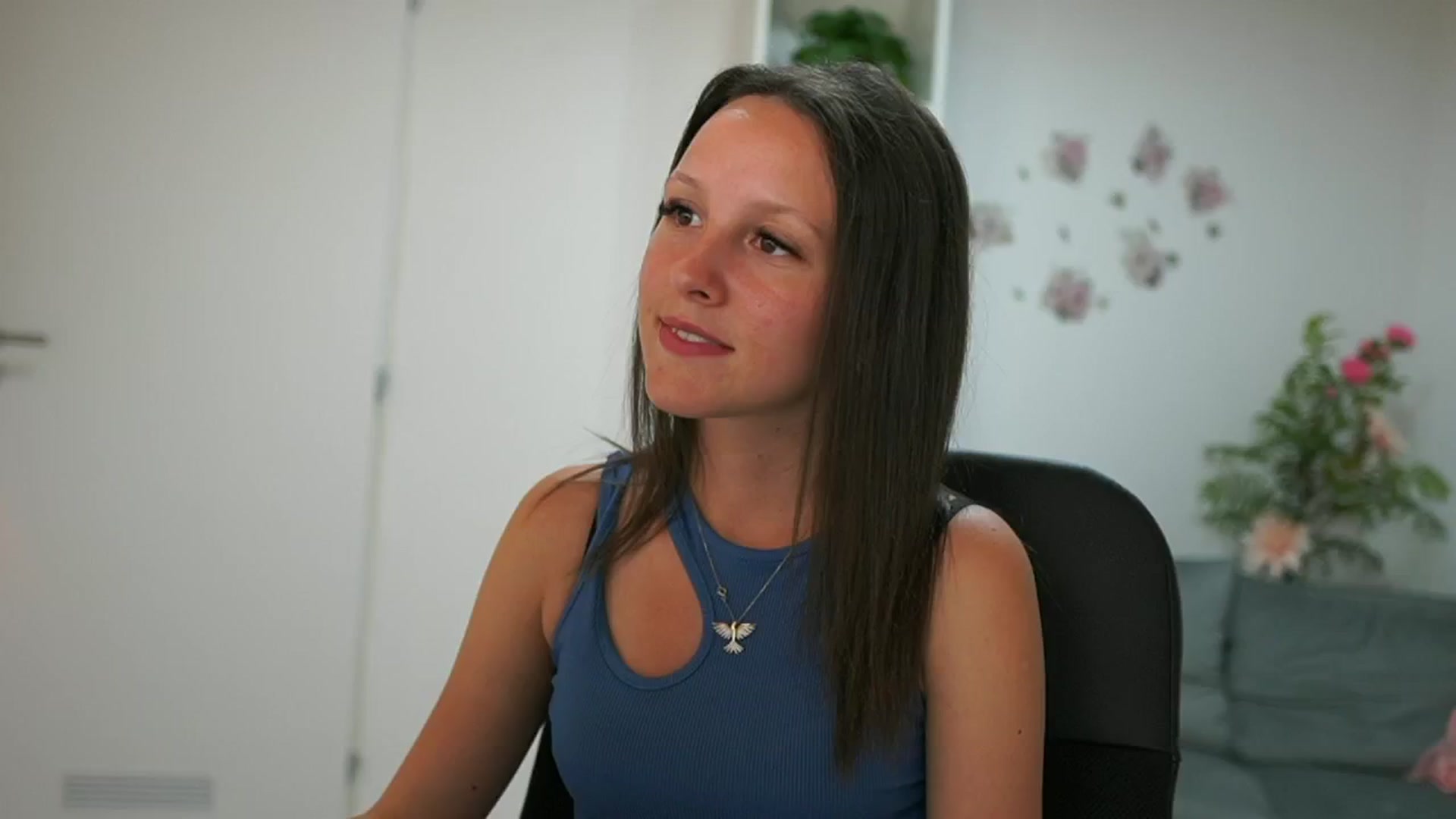 Gallery image thumbnail from Melissa__More's myfreecams stream on, 07/04/2024, 10:56 image 9 of 20