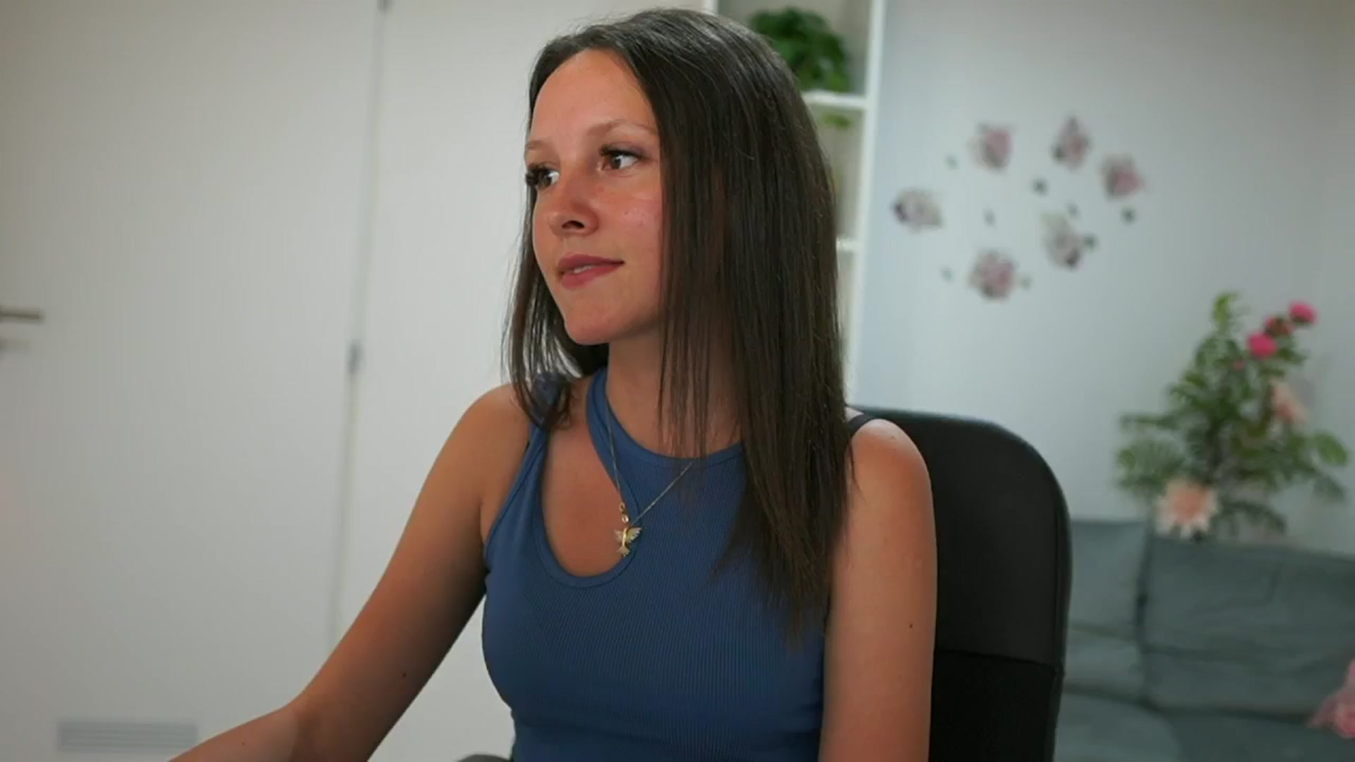 Gallery image thumbnail from Melissa__More's myfreecams stream on, 07/04/2024, 11:58 image 4 of 20