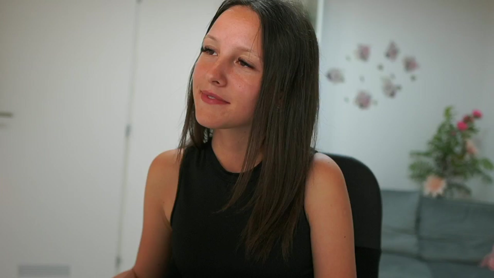 Gallery image thumbnail from Melissa__More's myfreecams stream on, 07/05/2024, 09:50 image 10 of 20