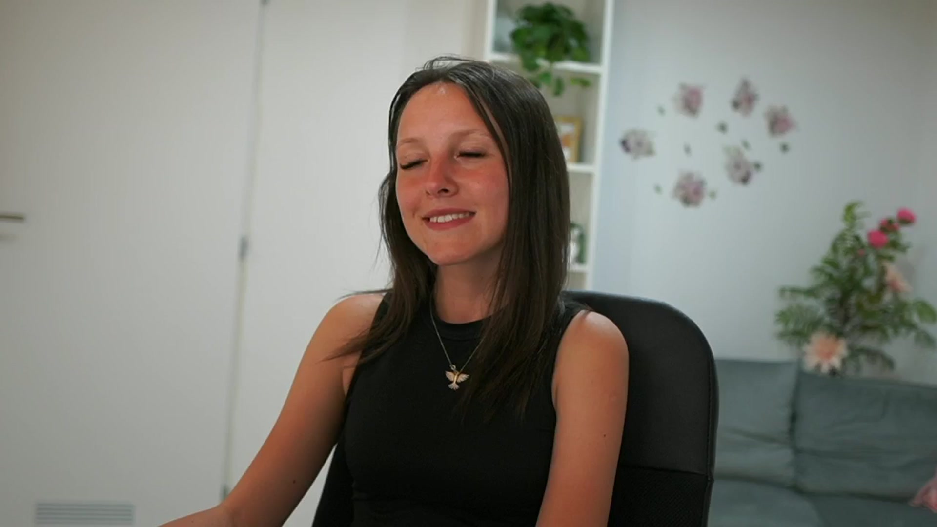 Gallery image thumbnail from Melissa__More's myfreecams stream on, 07/05/2024, 15:10 image 12 of 20