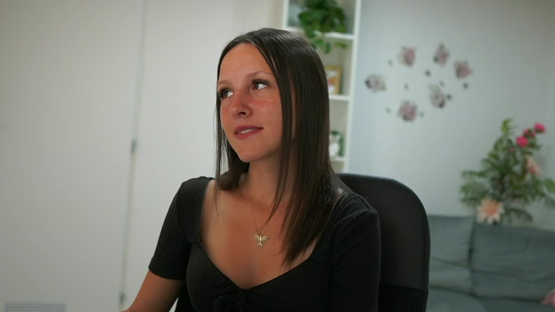 Gallery image thumbnail from Melissa__More's myfreecams stream on, 07/11/2024, 08:00 image 13 of 20