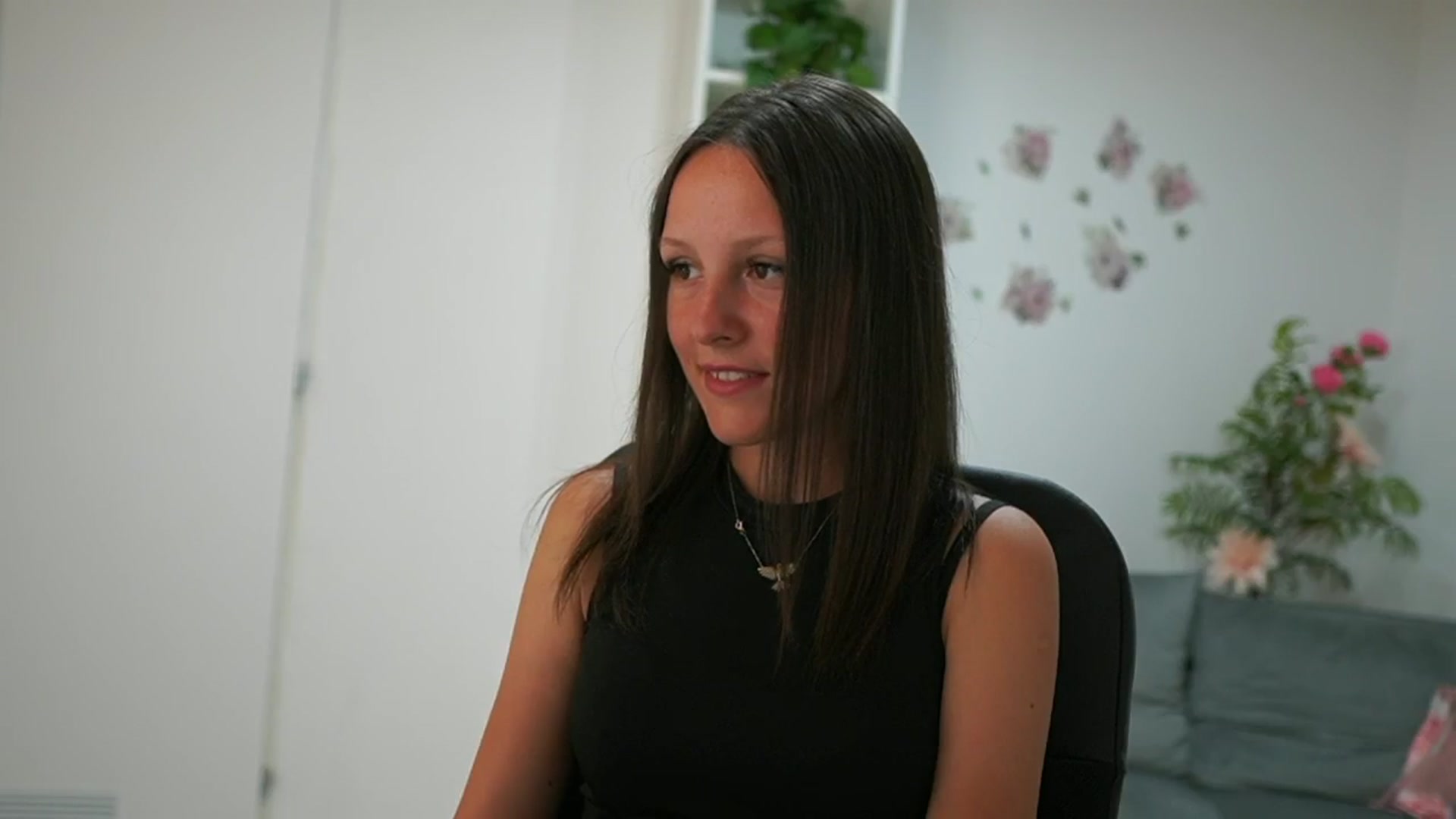 Gallery image thumbnail from Melissa__More's myfreecams stream on, 07/18/2024, 09:53 image 11 of 20