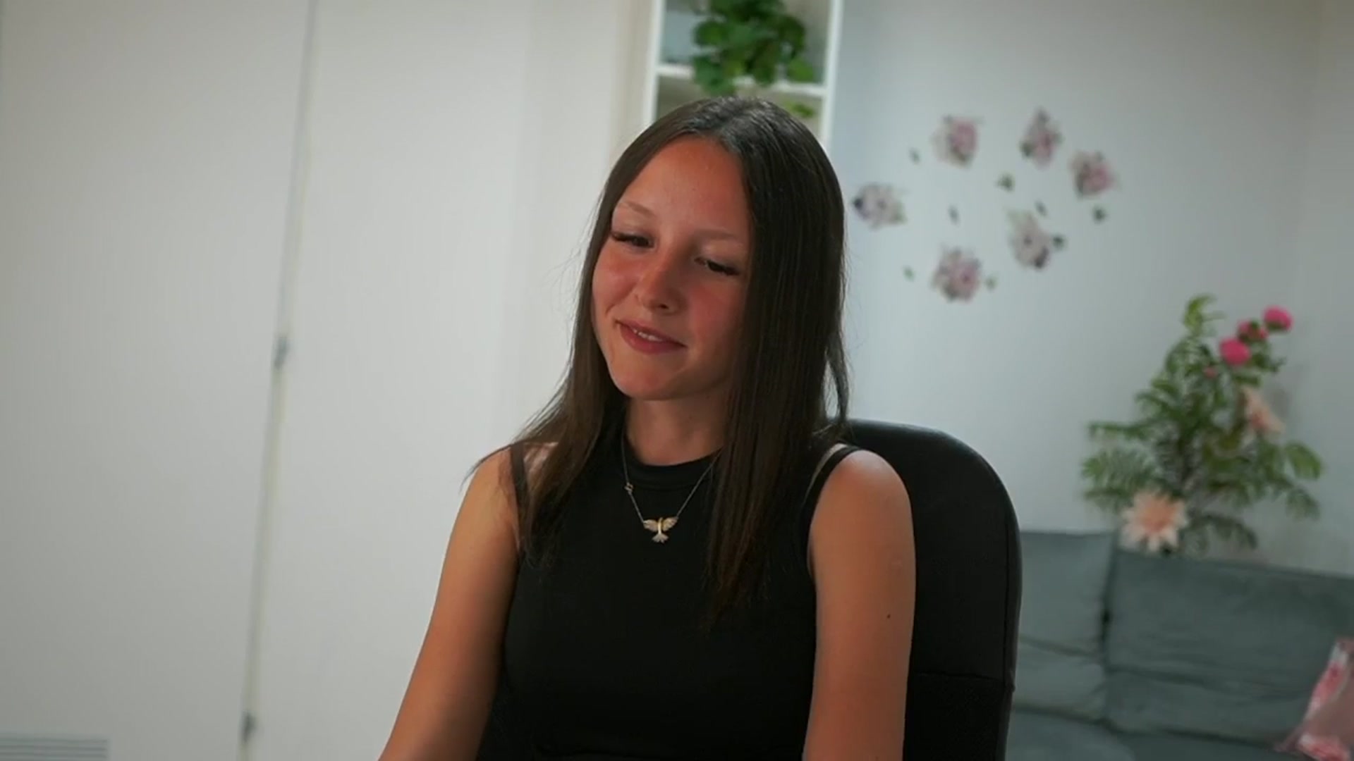 Gallery image thumbnail from Melissa__More's myfreecams stream on, 07/18/2024, 10:21 image 16 of 20