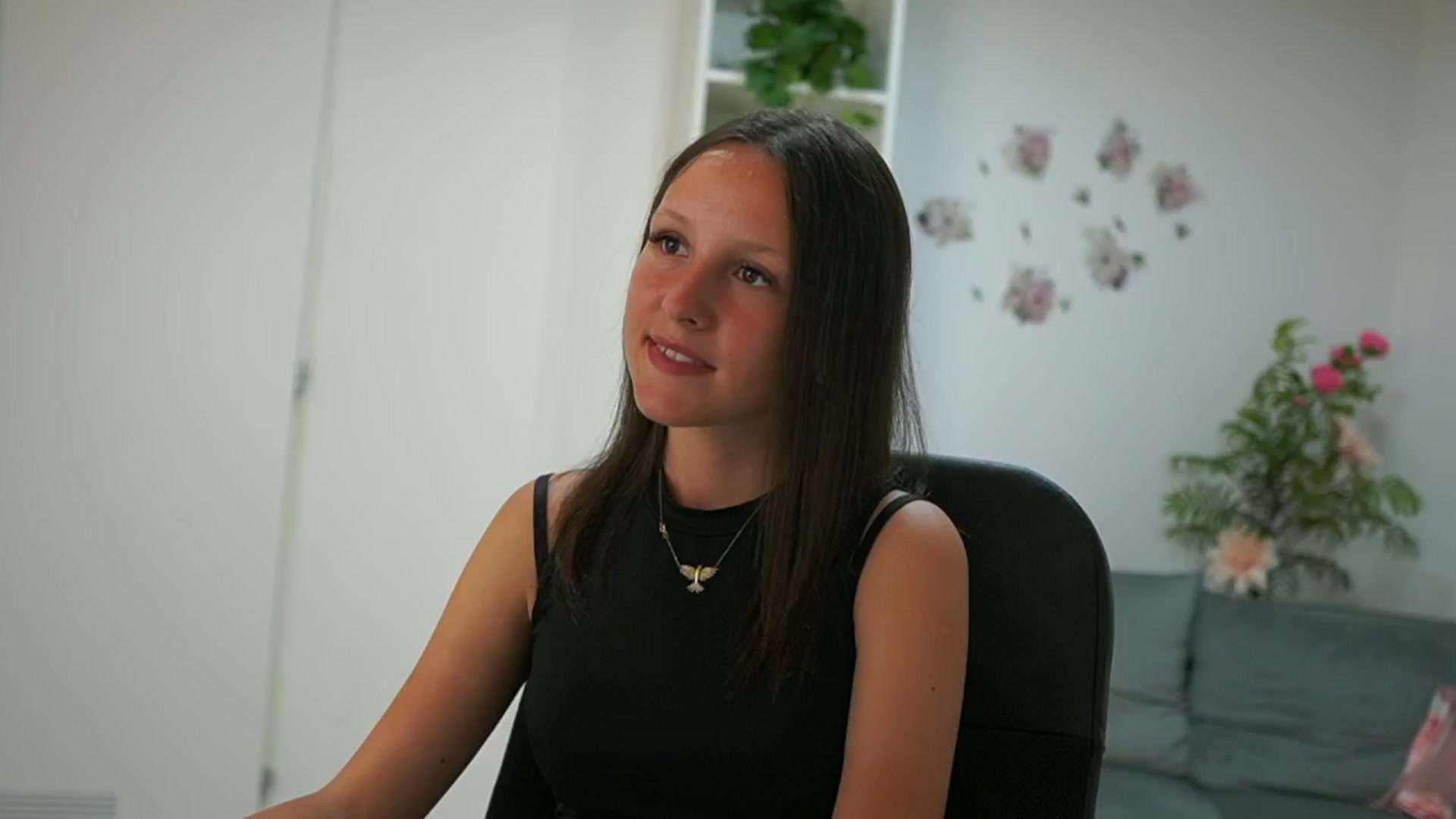 Gallery image thumbnail from Melissa__More's myfreecams stream on, 07/18/2024, 11:13 image 4 of 20
