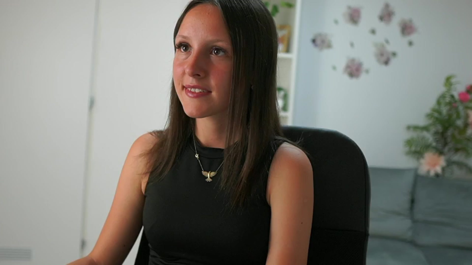 Gallery image thumbnail from Melissa__More's myfreecams stream on, 07/19/2024, 09:10 image 10 of 20
