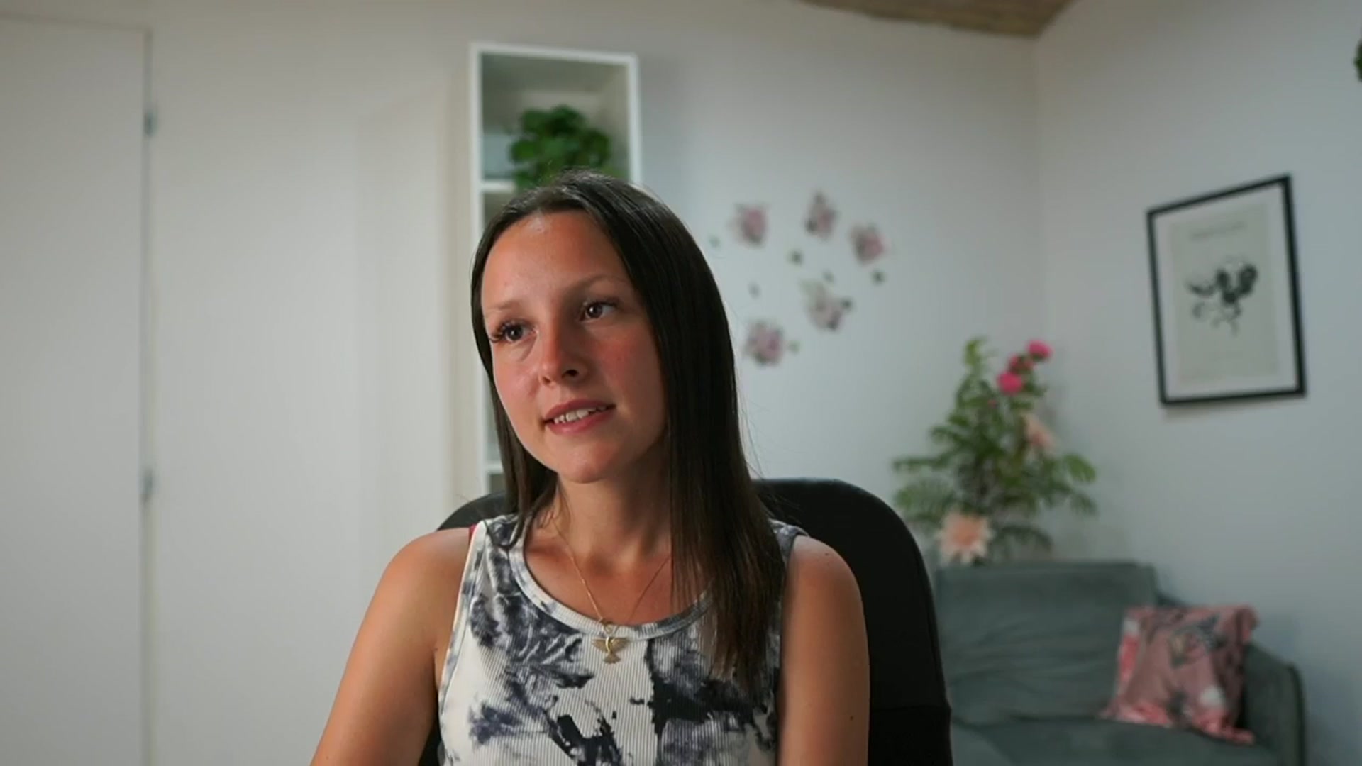 Gallery image thumbnail from Melissa__More's myfreecams stream on, 07/25/2024, 14:43 image 9 of 20