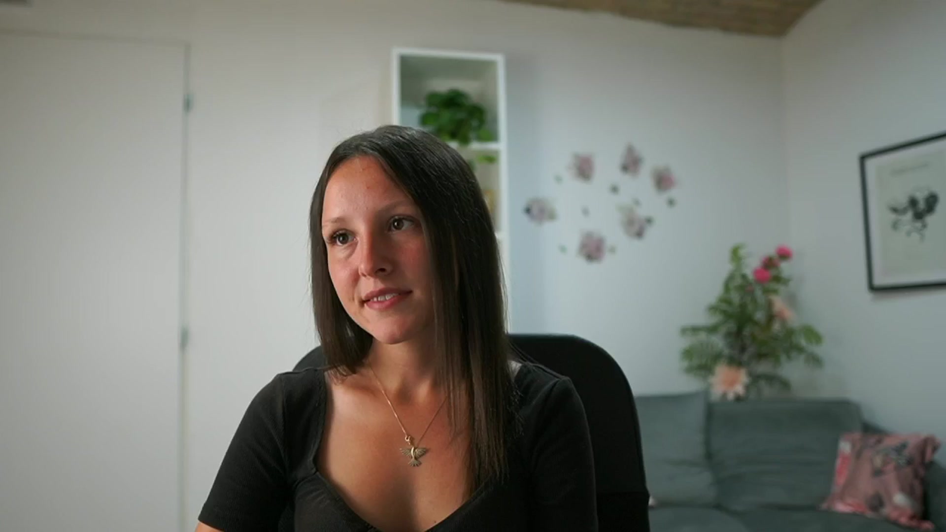Gallery image thumbnail from Melissa__More's myfreecams stream on, 08/04/2024, 08:11 image 3 of 20