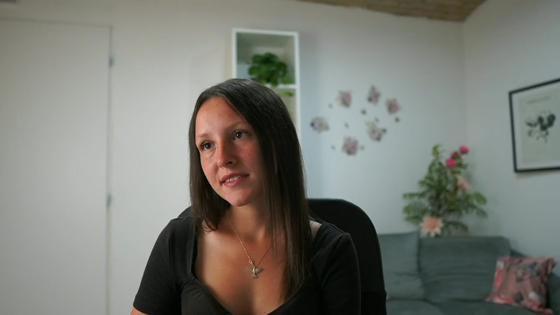 Gallery image thumbnail from Melissa__More's myfreecams stream on, 08/04/2024, 08:11 image 10 of 20