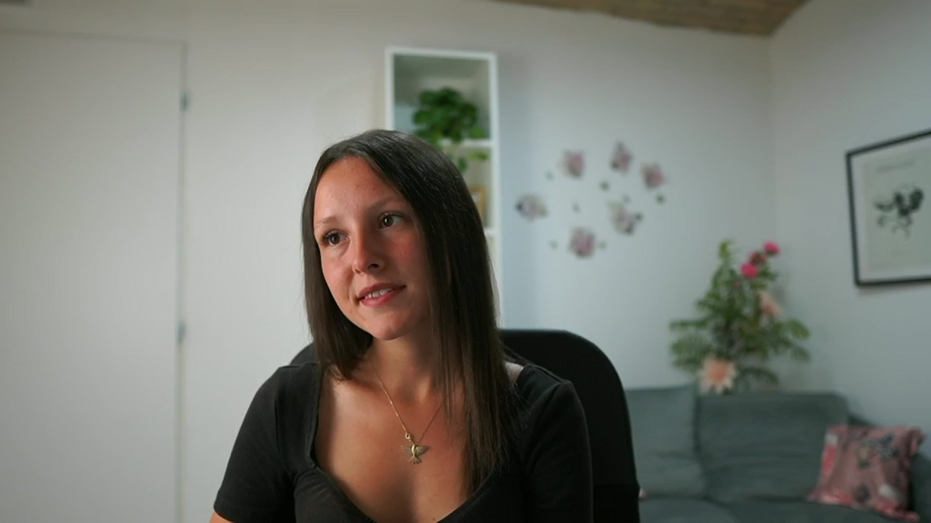 Gallery image thumbnail from Melissa__More's myfreecams stream on, 08/04/2024, 08:11 image 6 of 20