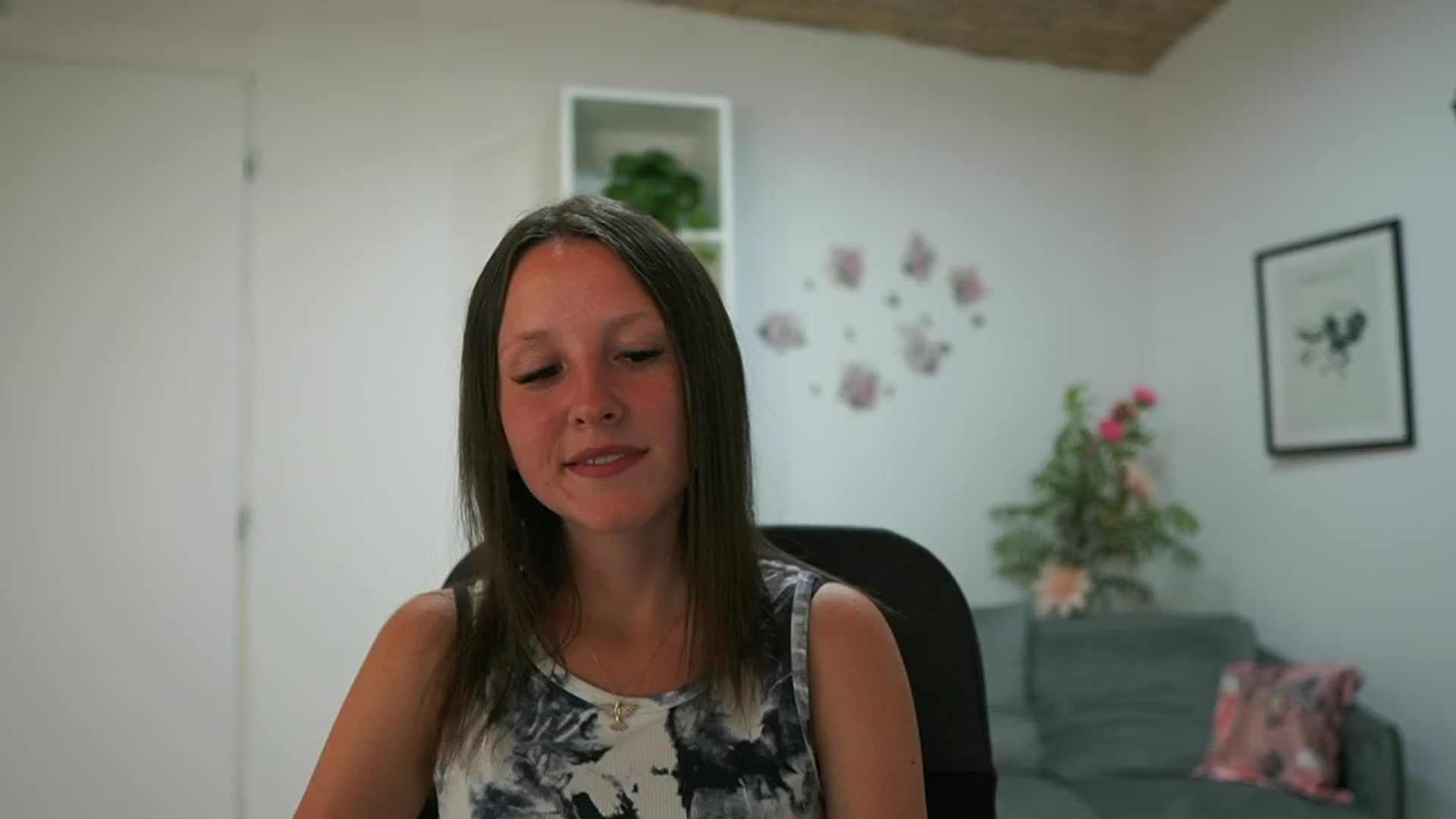 Gallery image thumbnail from Melissa__More's myfreecams stream on, 08/05/2024, 08:36 image 17 of 20