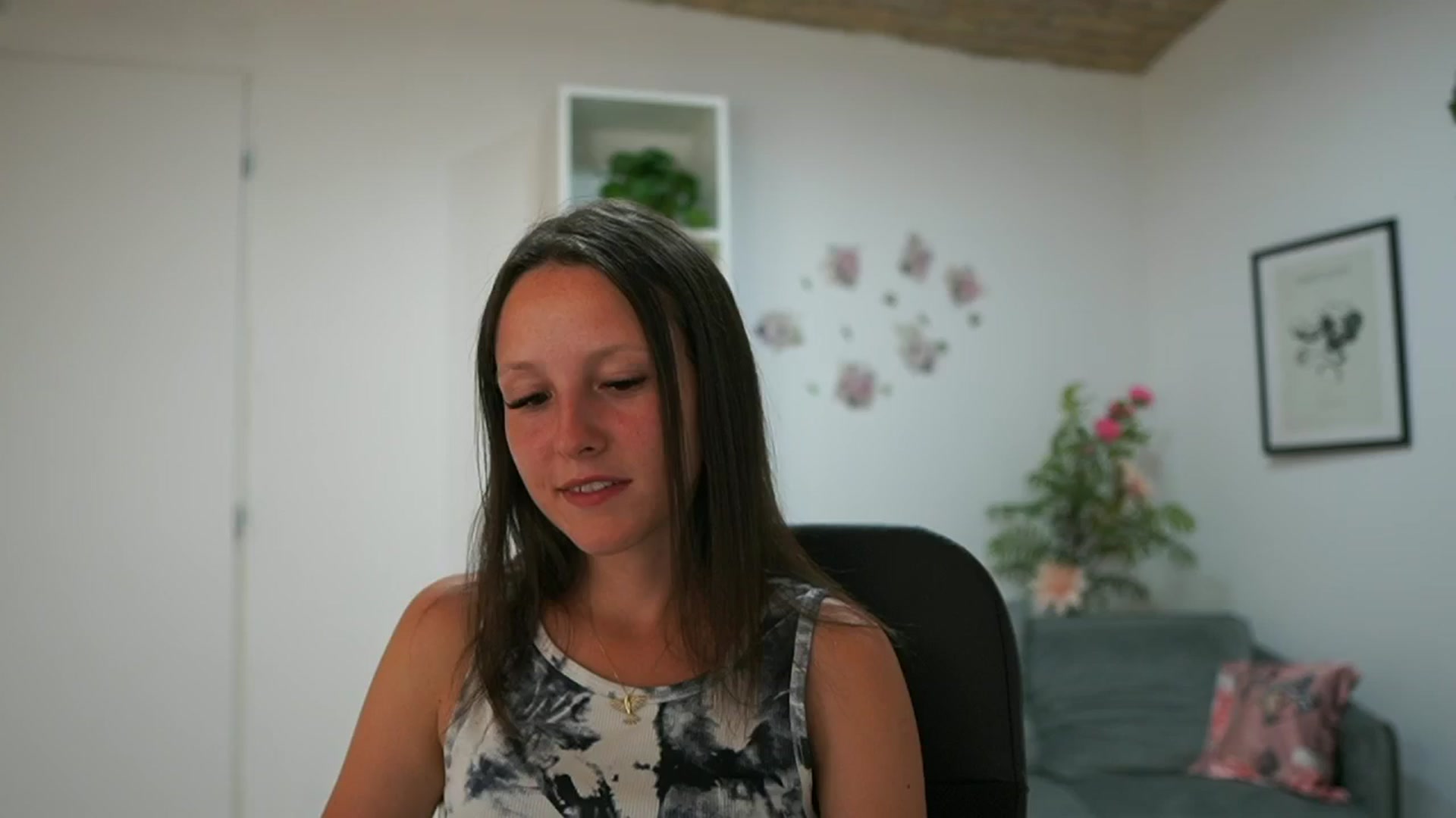 Gallery image thumbnail from Melissa__More's myfreecams stream on, 08/05/2024, 12:55 image 6 of 20