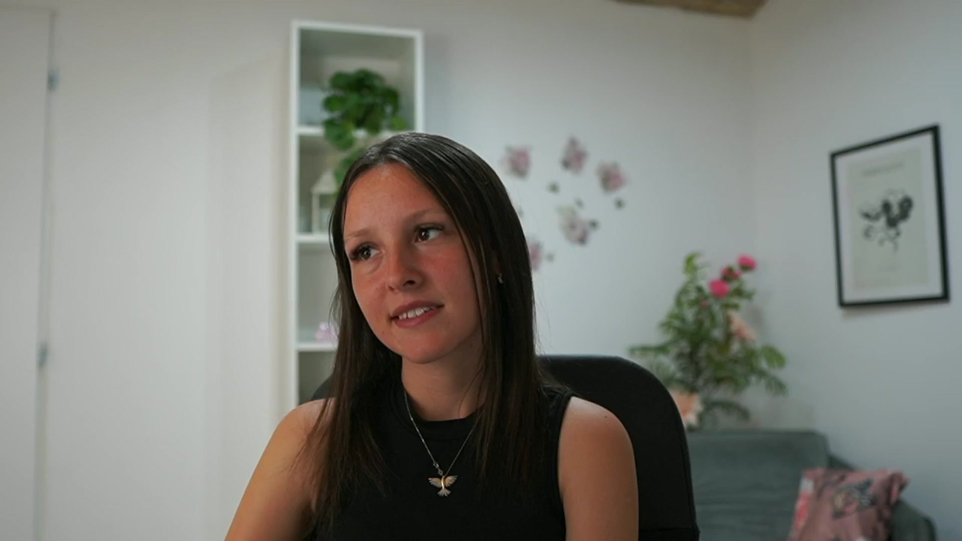 Gallery image thumbnail from Melissa__More's myfreecams stream on, 08/06/2024, 09:00 image 19 of 20