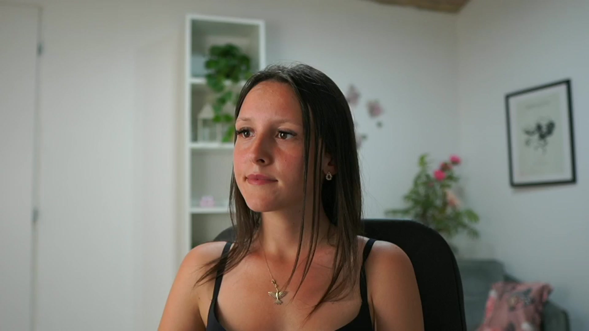 Gallery image thumbnail from Melissa__More's myfreecams stream on, 08/07/2024, 17:40 image 5 of 20