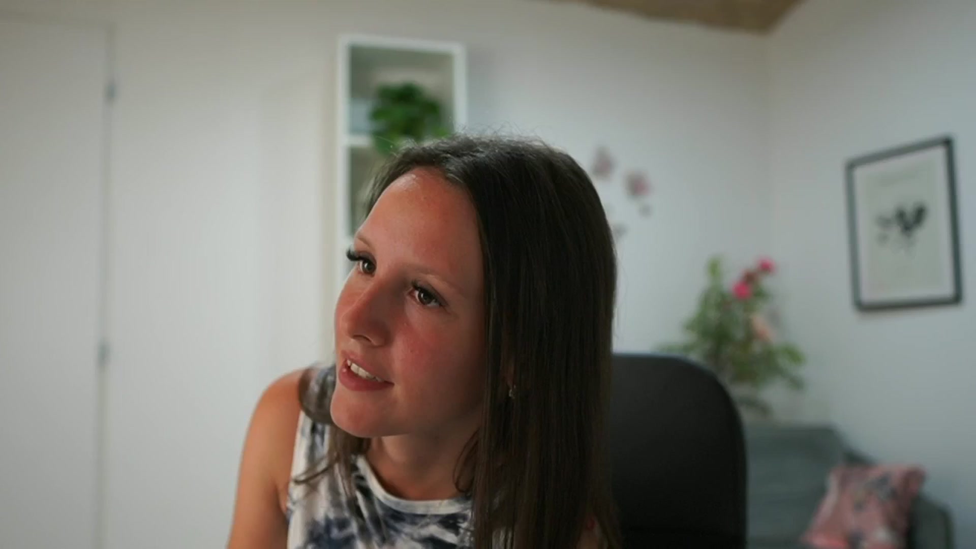 Gallery image thumbnail from Melissa__More's myfreecams stream on, 08/16/2024, 12:53 image 6 of 20