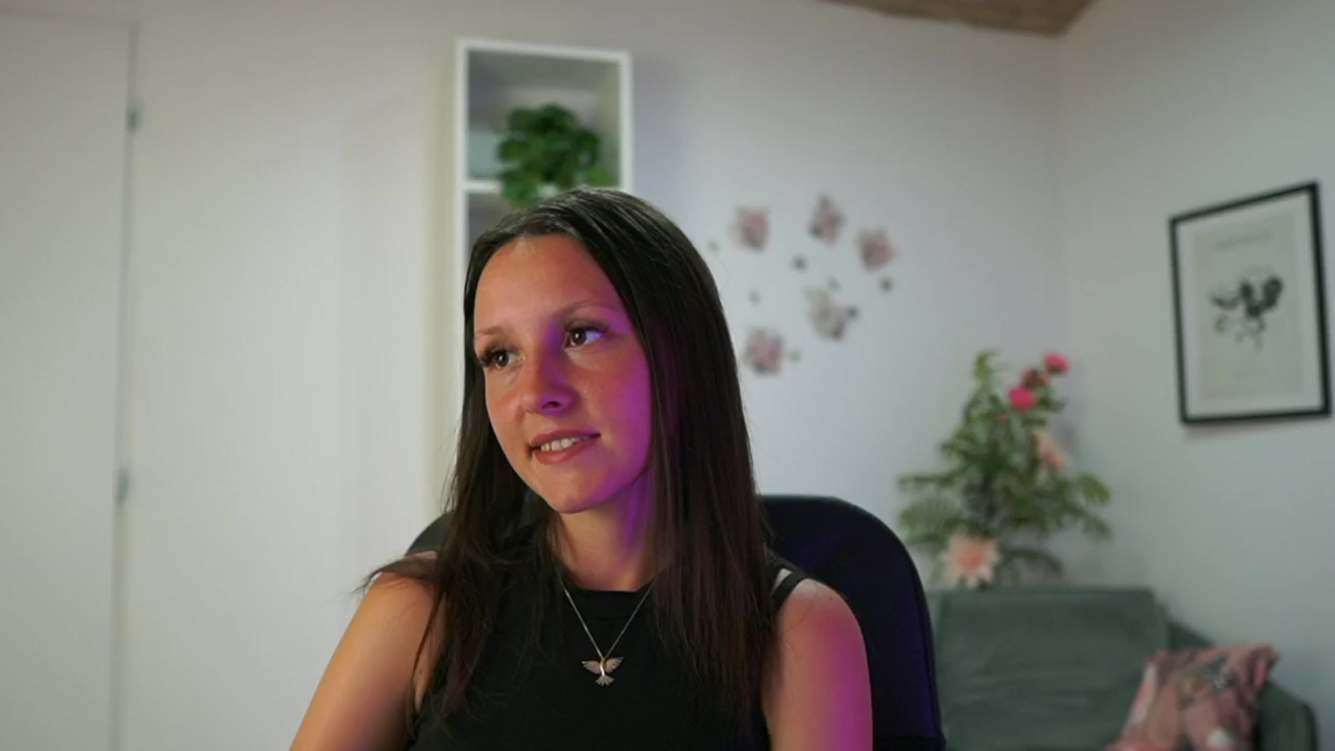 Gallery image thumbnail from Melissa__More's myfreecams stream on, 08/17/2024, 09:44 image 9 of 20