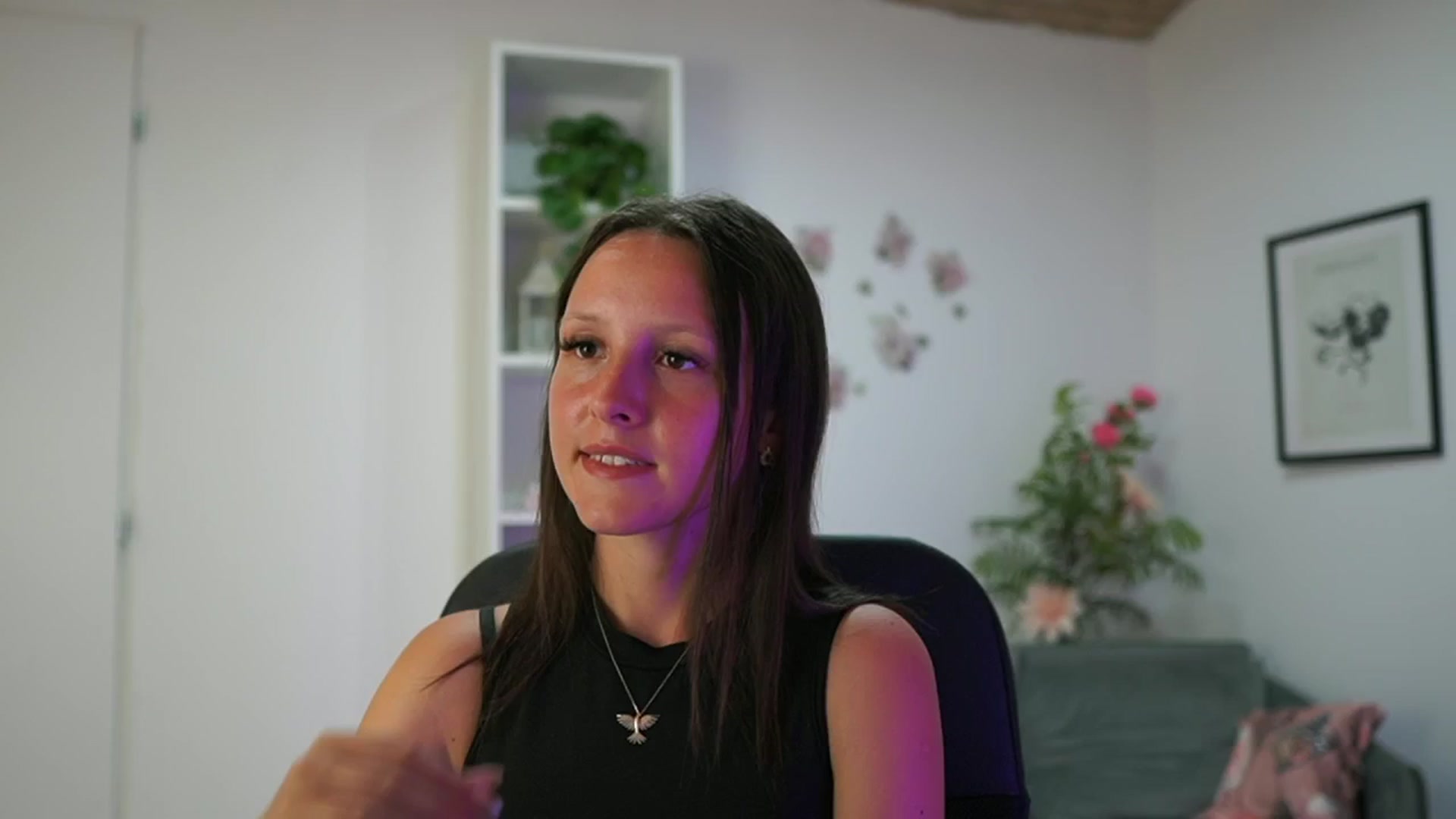 Gallery image thumbnail from Melissa__More's myfreecams stream on, 08/17/2024, 12:19 image 18 of 20