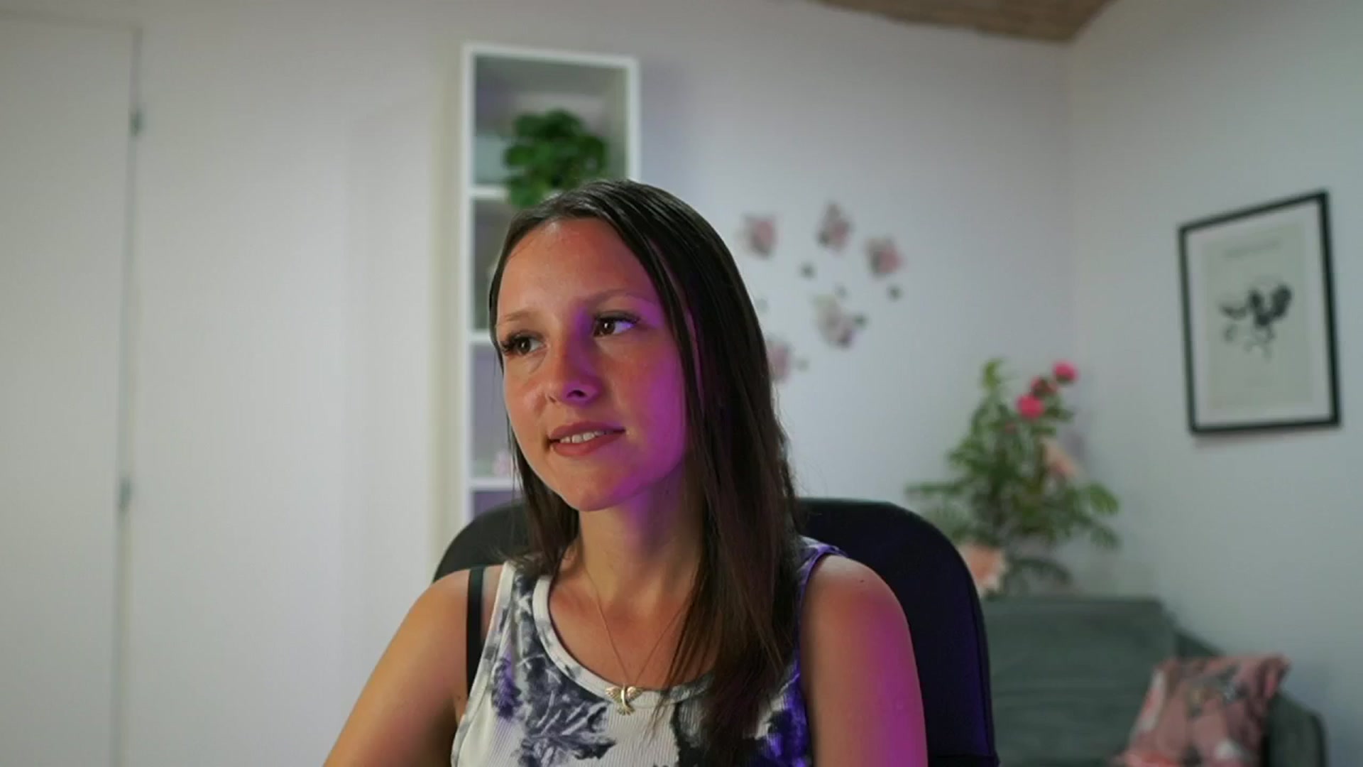 Gallery image thumbnail from Melissa__More's myfreecams stream on, 08/18/2024, 09:22 image 2 of 20