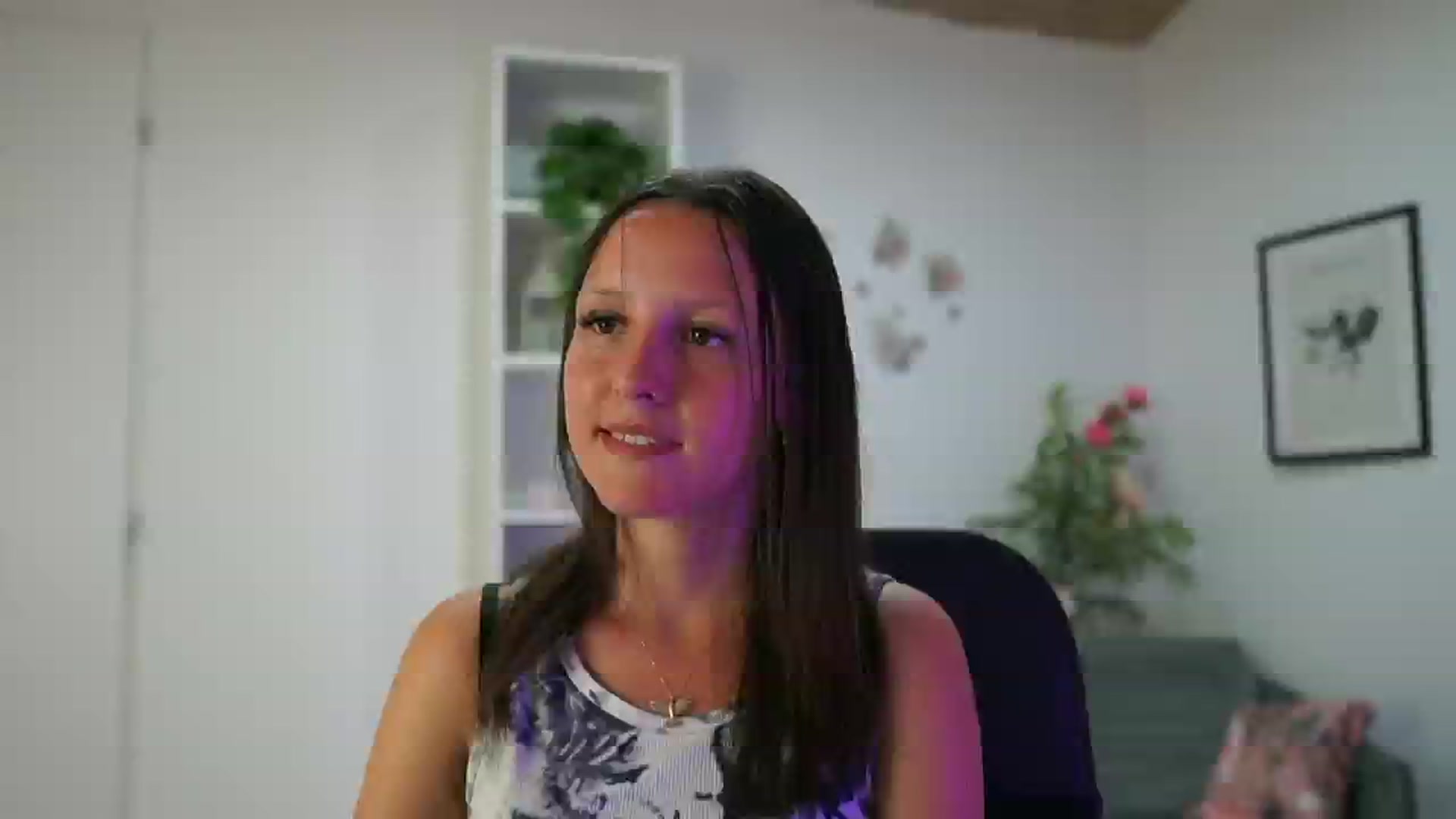 Gallery image thumbnail from Melissa__More's myfreecams stream on, 08/18/2024, 09:46 image 20 of 20