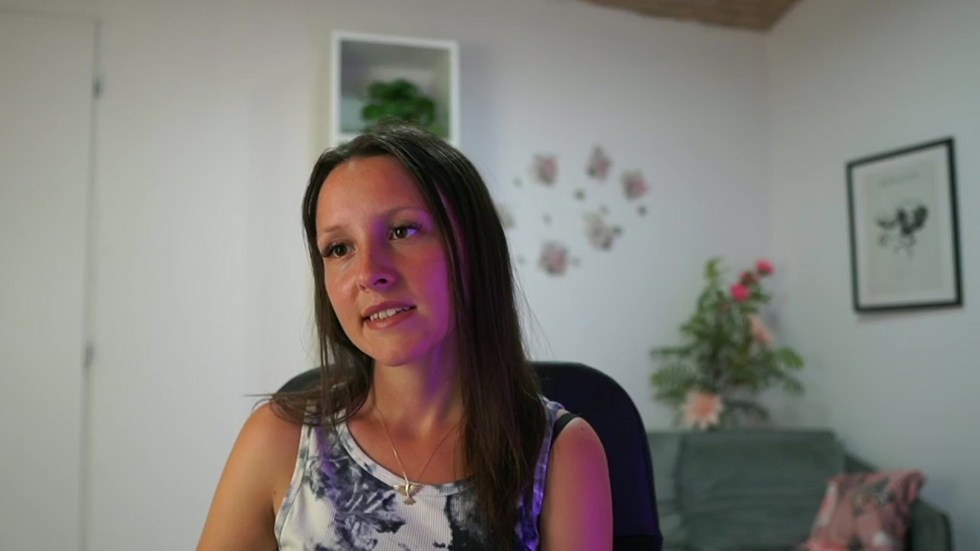 Gallery image thumbnail from Melissa__More's myfreecams stream on, 08/18/2024, 11:59 image 4 of 20