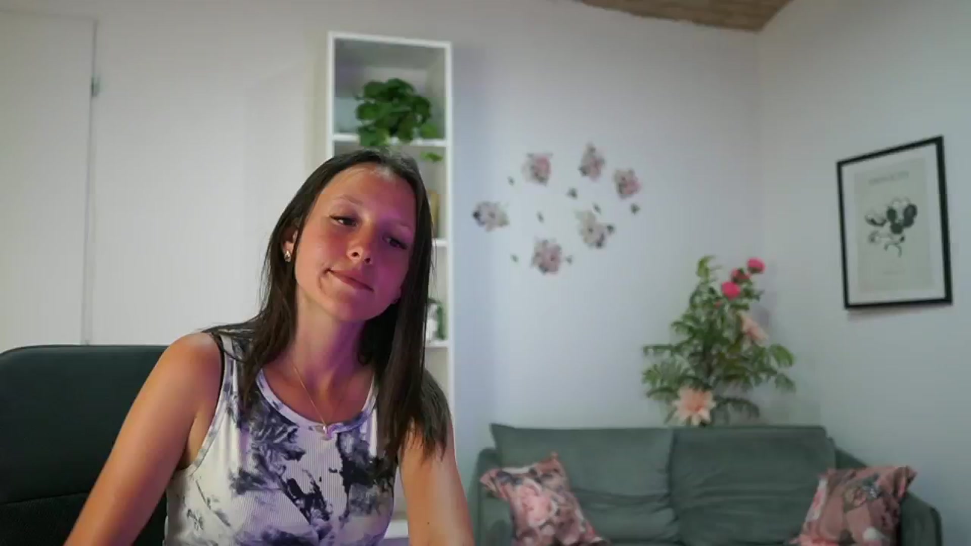 Gallery image thumbnail from Melissa__More's myfreecams stream on, 08/18/2024, 12:25 image 5 of 20