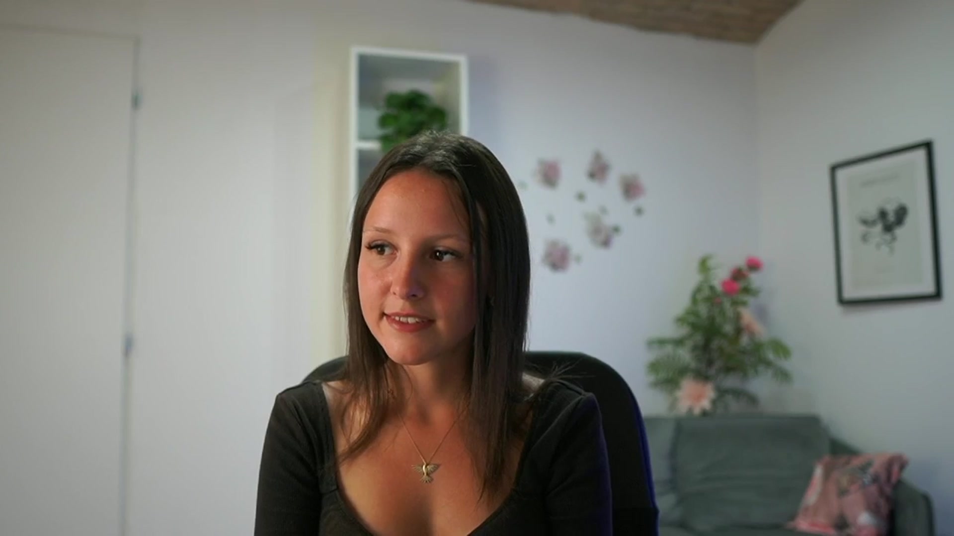 Gallery image thumbnail from Melissa__More's myfreecams stream on, 08/23/2024, 10:24 image 15 of 20
