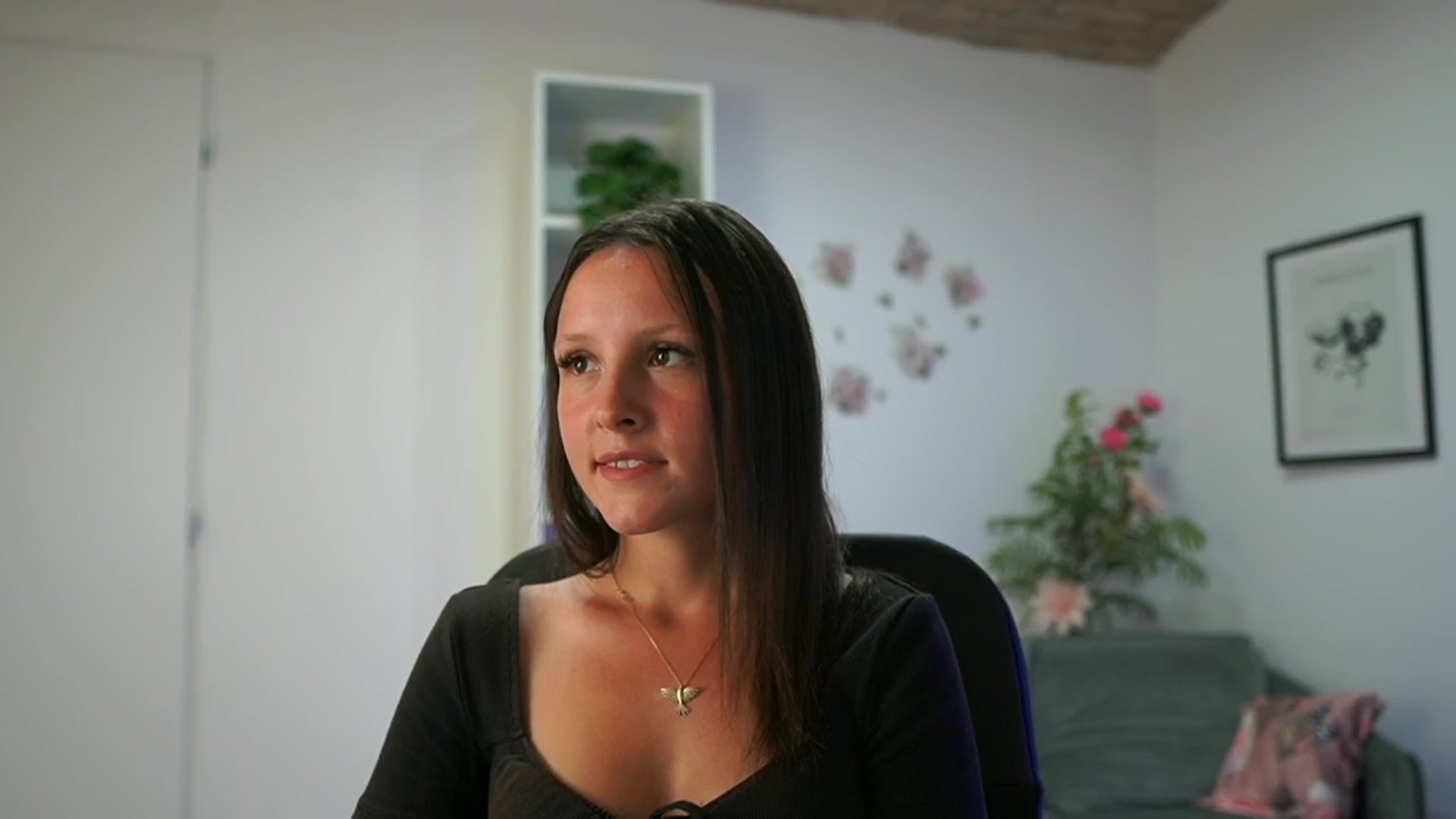 Gallery image thumbnail from Melissa__More's myfreecams stream on, 08/23/2024, 10:24 image 18 of 20