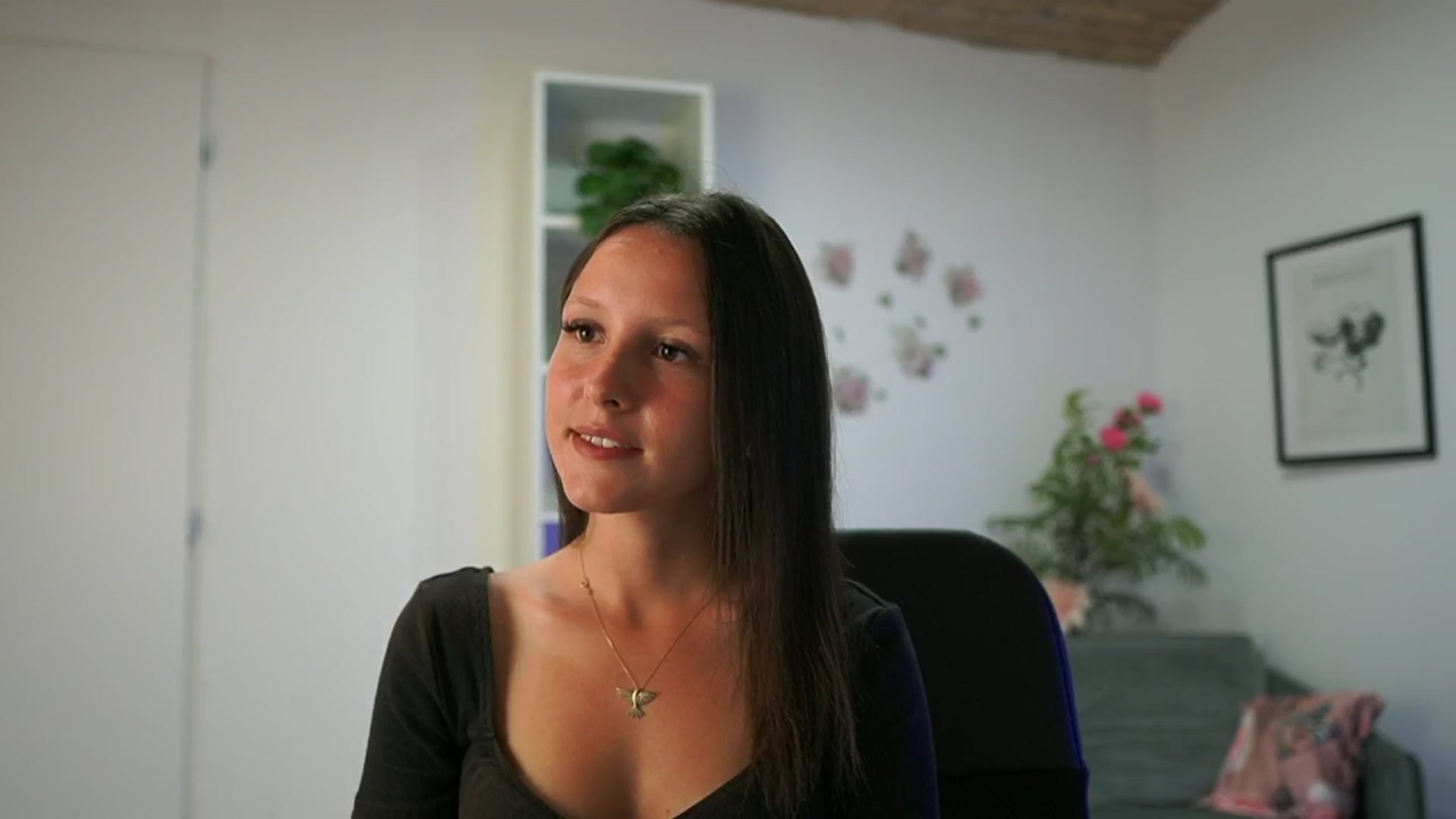 Gallery image thumbnail from Melissa__More's myfreecams stream on, 08/23/2024, 10:24 image 6 of 20