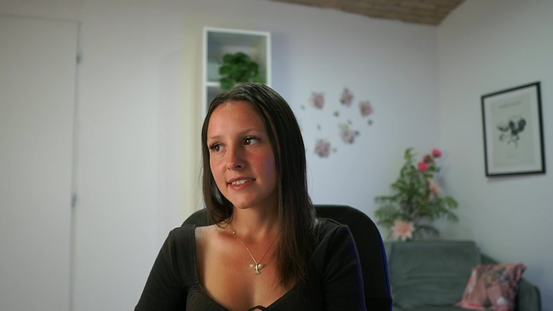 Gallery image thumbnail from Melissa__More's myfreecams stream on, 08/23/2024, 10:24 image 19 of 20