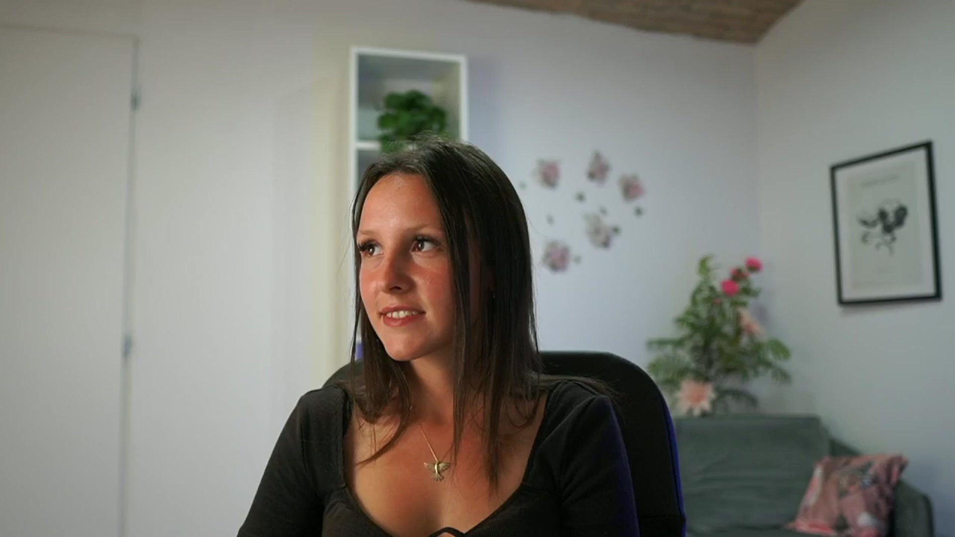 Gallery image thumbnail from Melissa__More's myfreecams stream on, 08/23/2024, 12:52 image 15 of 20
