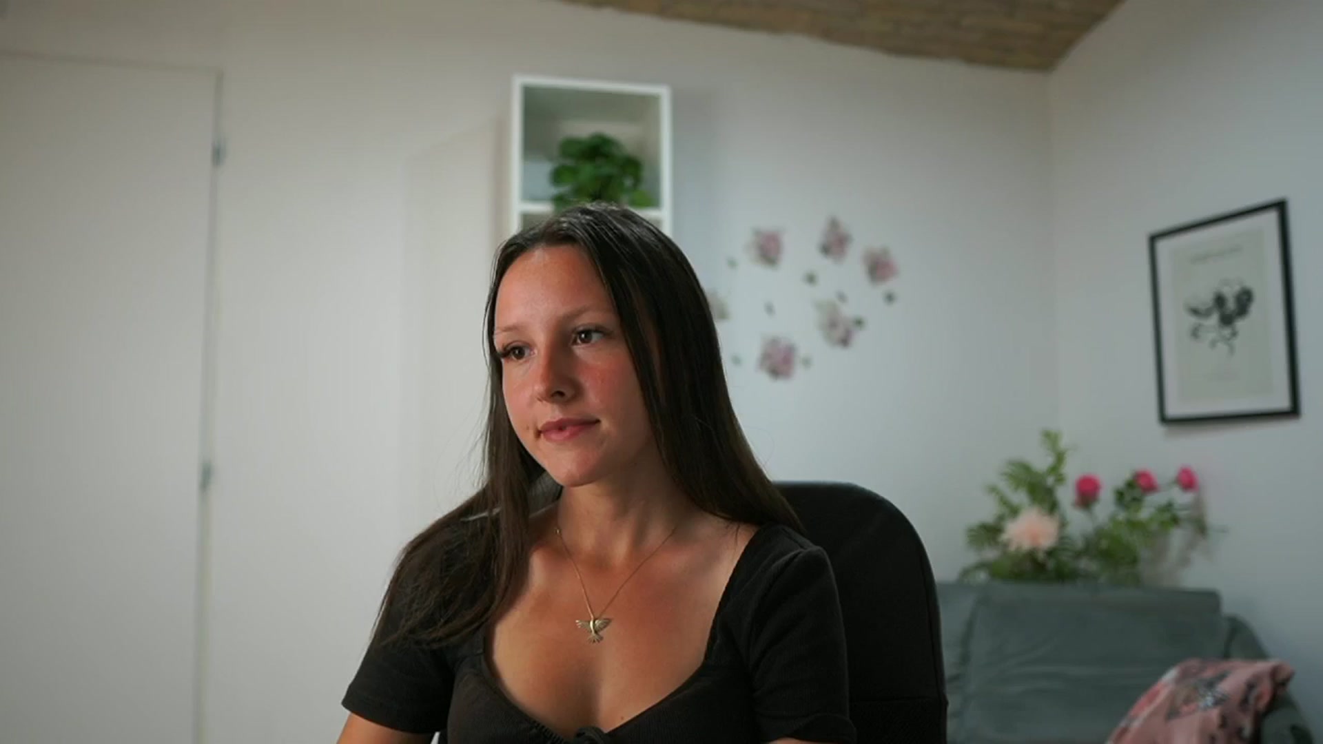 Gallery image thumbnail from Melissa__More's myfreecams stream on, 08/25/2024, 08:58 image 15 of 20