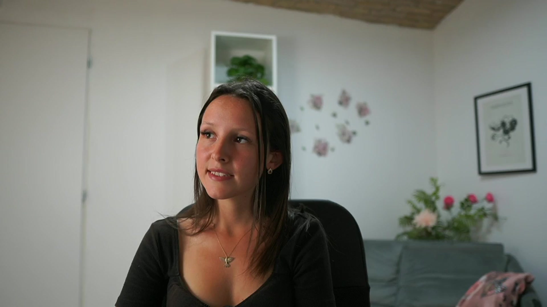 Gallery image thumbnail from Melissa__More's myfreecams stream on, 08/25/2024, 12:34 image 19 of 20
