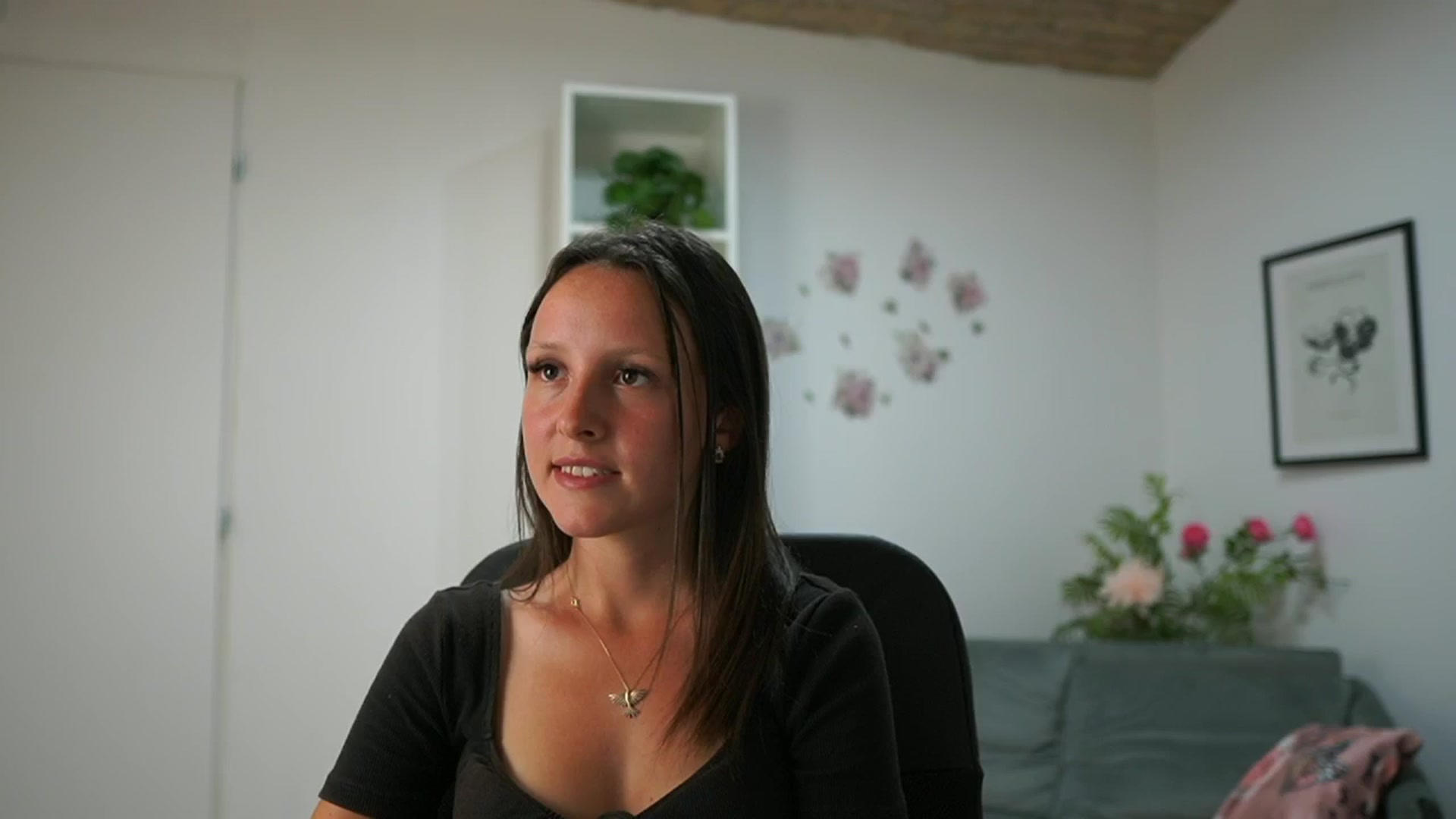 Gallery image thumbnail from Melissa__More's myfreecams stream on, 08/25/2024, 12:34 image 14 of 20