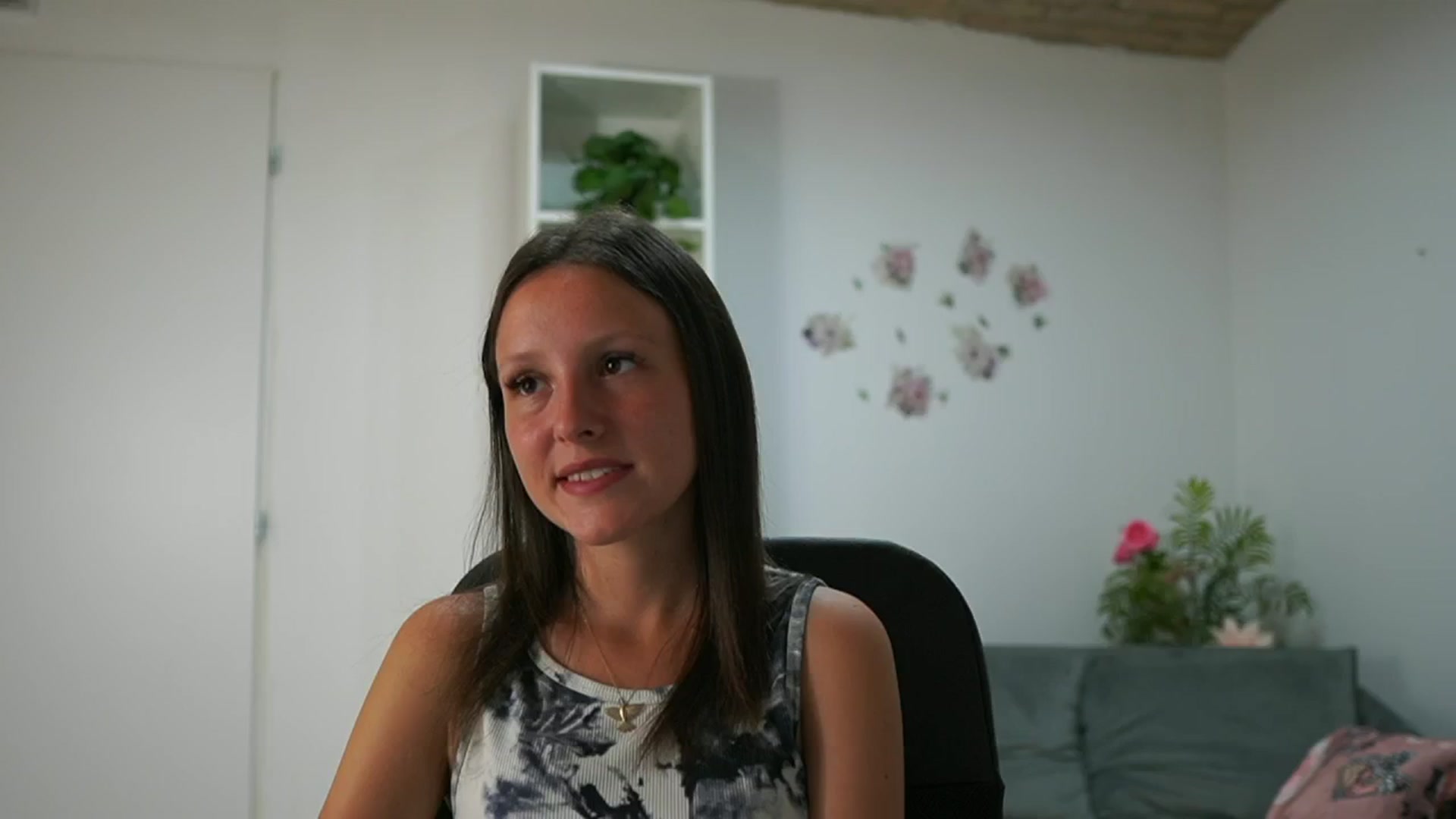Gallery image thumbnail from Melissa__More's myfreecams stream on, 08/27/2024, 07:47 image 19 of 20