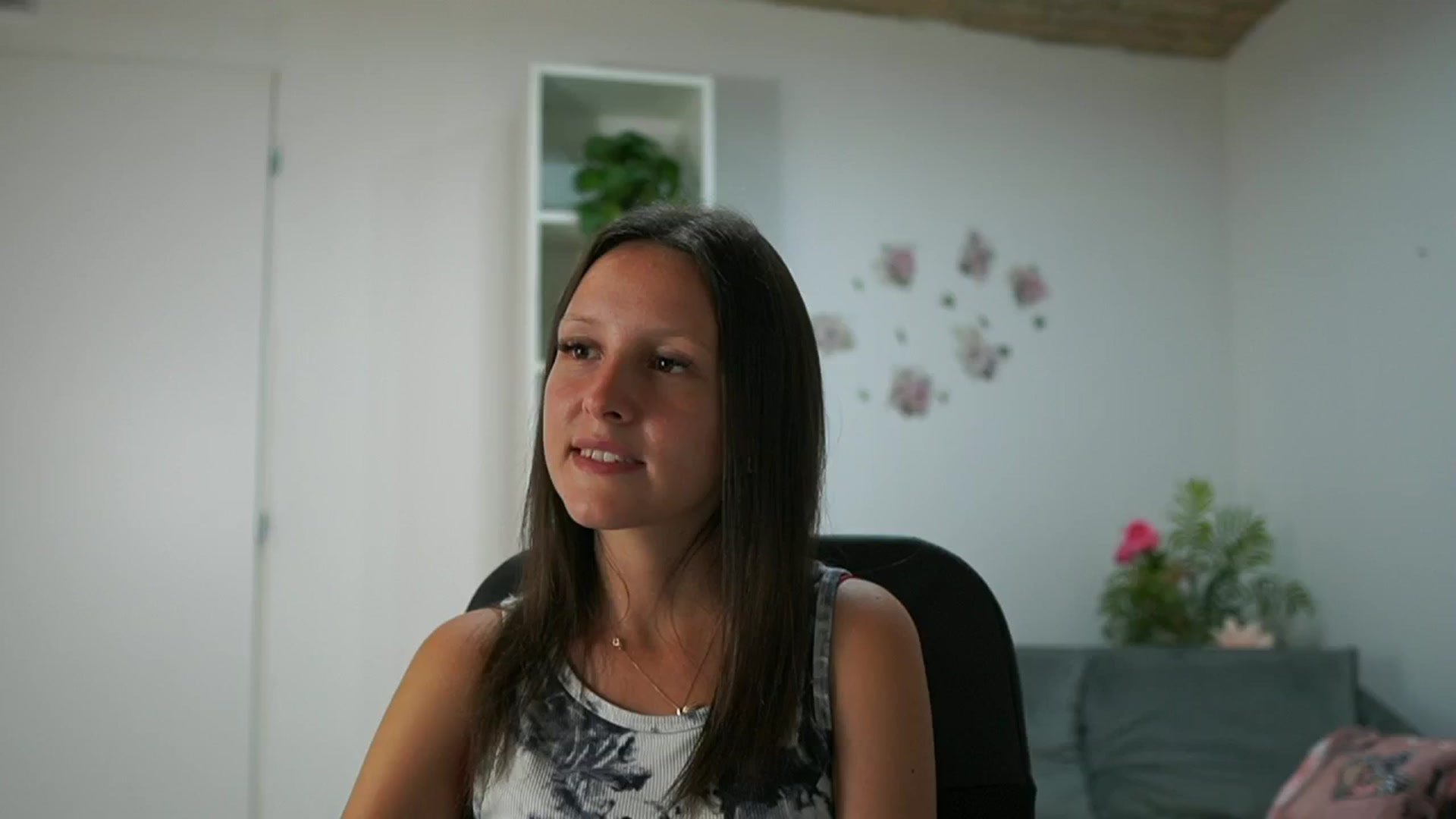 Gallery image thumbnail from Melissa__More's myfreecams stream on, 08/27/2024, 10:15 image 9 of 20