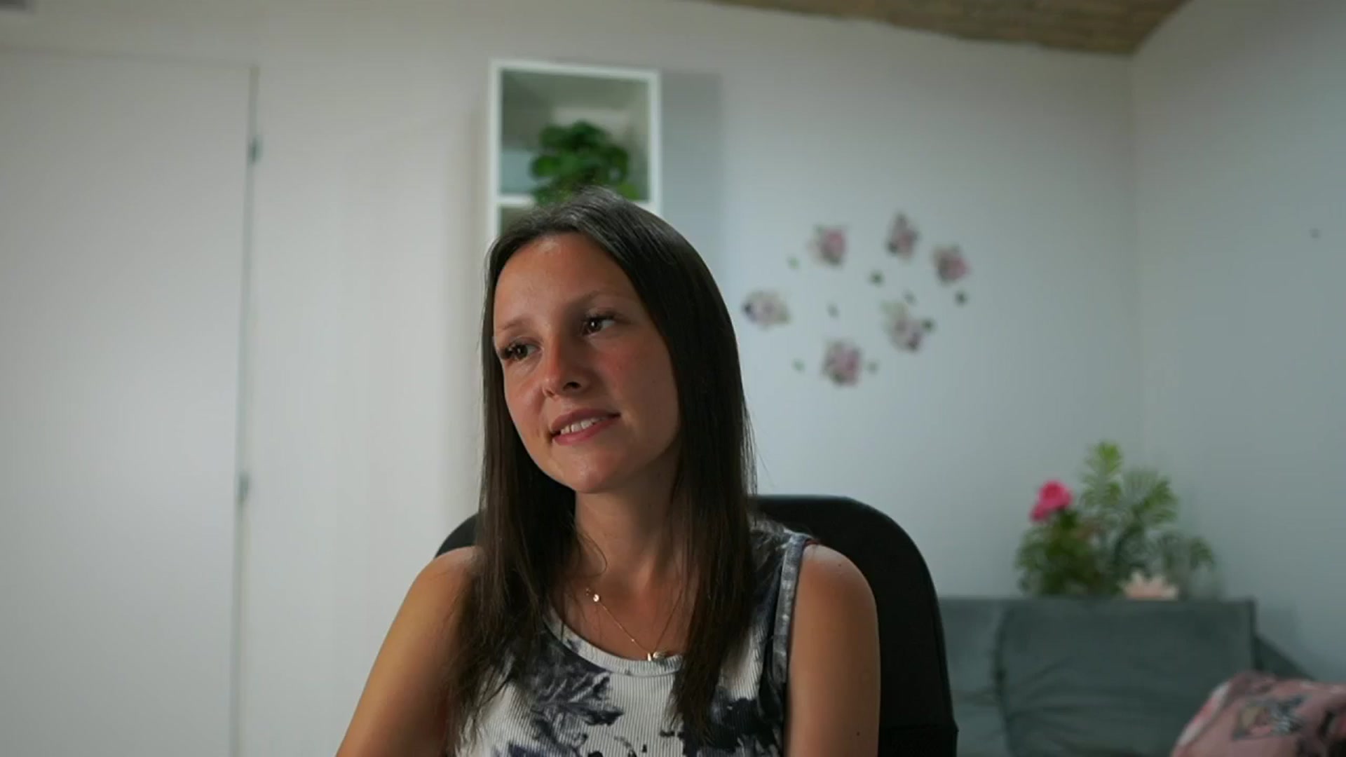 Gallery image thumbnail from Melissa__More's myfreecams stream on, 08/27/2024, 10:15 image 8 of 20