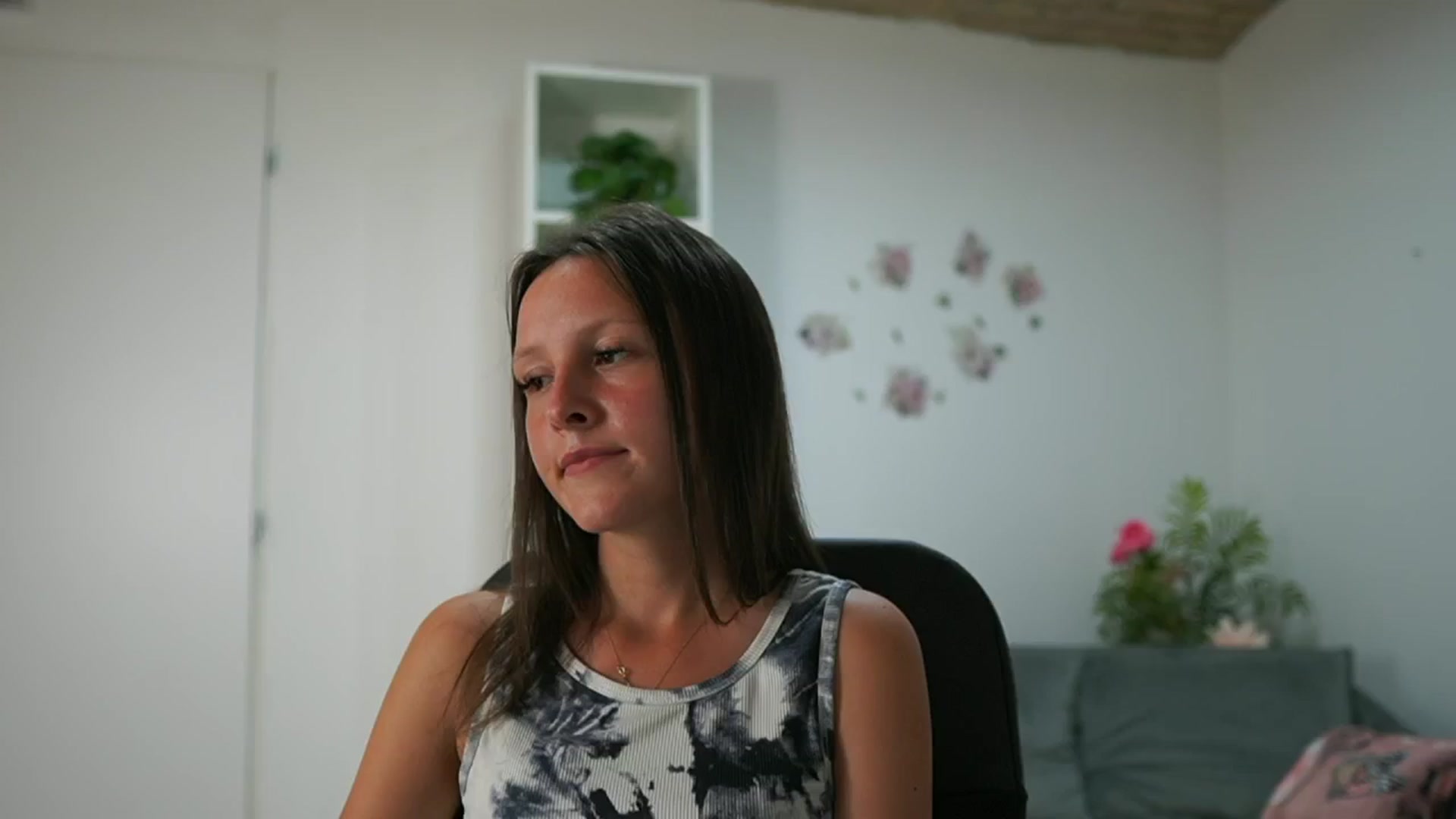Gallery image thumbnail from Melissa__More's myfreecams stream on, 08/27/2024, 14:37 image 17 of 20