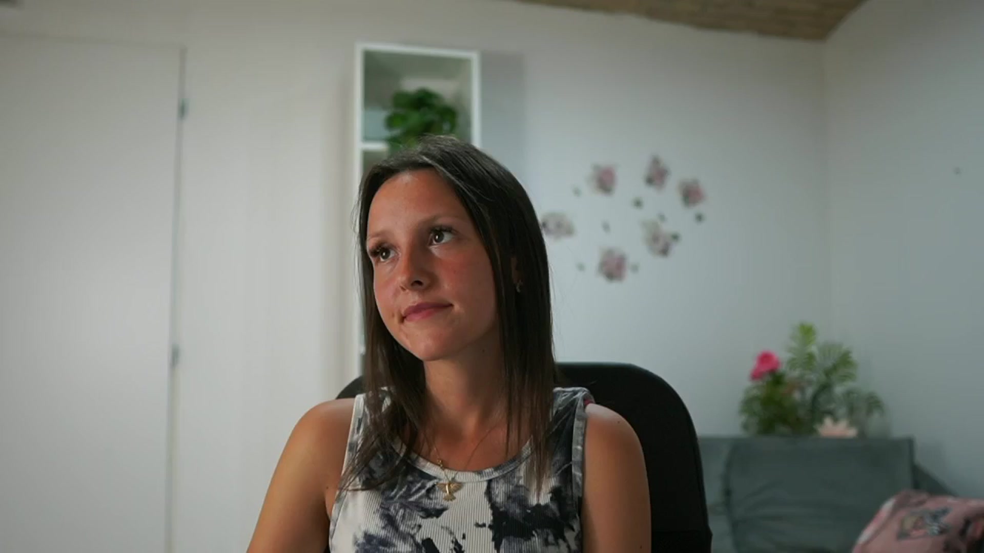Gallery image thumbnail from Melissa__More's myfreecams stream on, 08/27/2024, 15:06 image 15 of 20