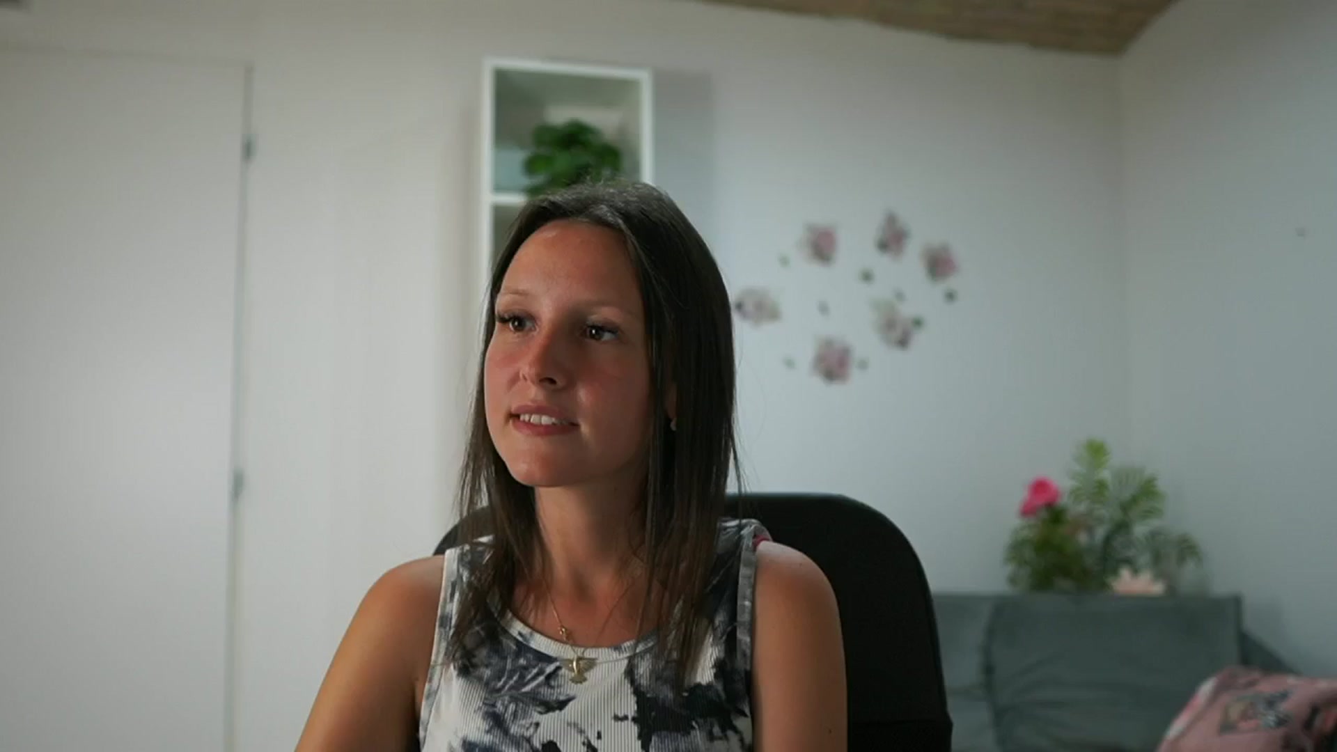 Gallery image thumbnail from Melissa__More's myfreecams stream on, 08/27/2024, 15:06 image 18 of 20