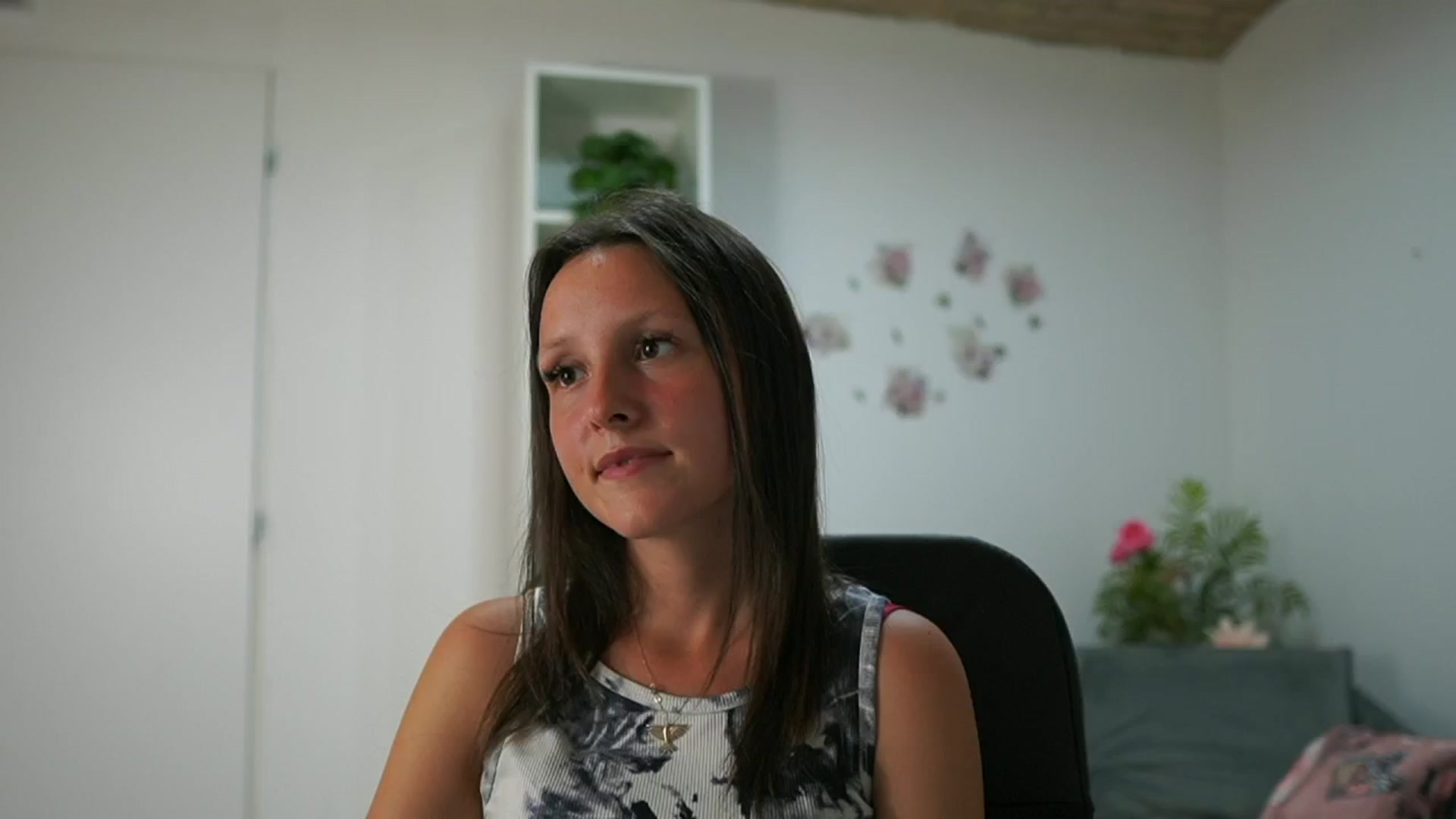 Gallery image thumbnail from Melissa__More's myfreecams stream on, 08/27/2024, 17:05 image 2 of 20