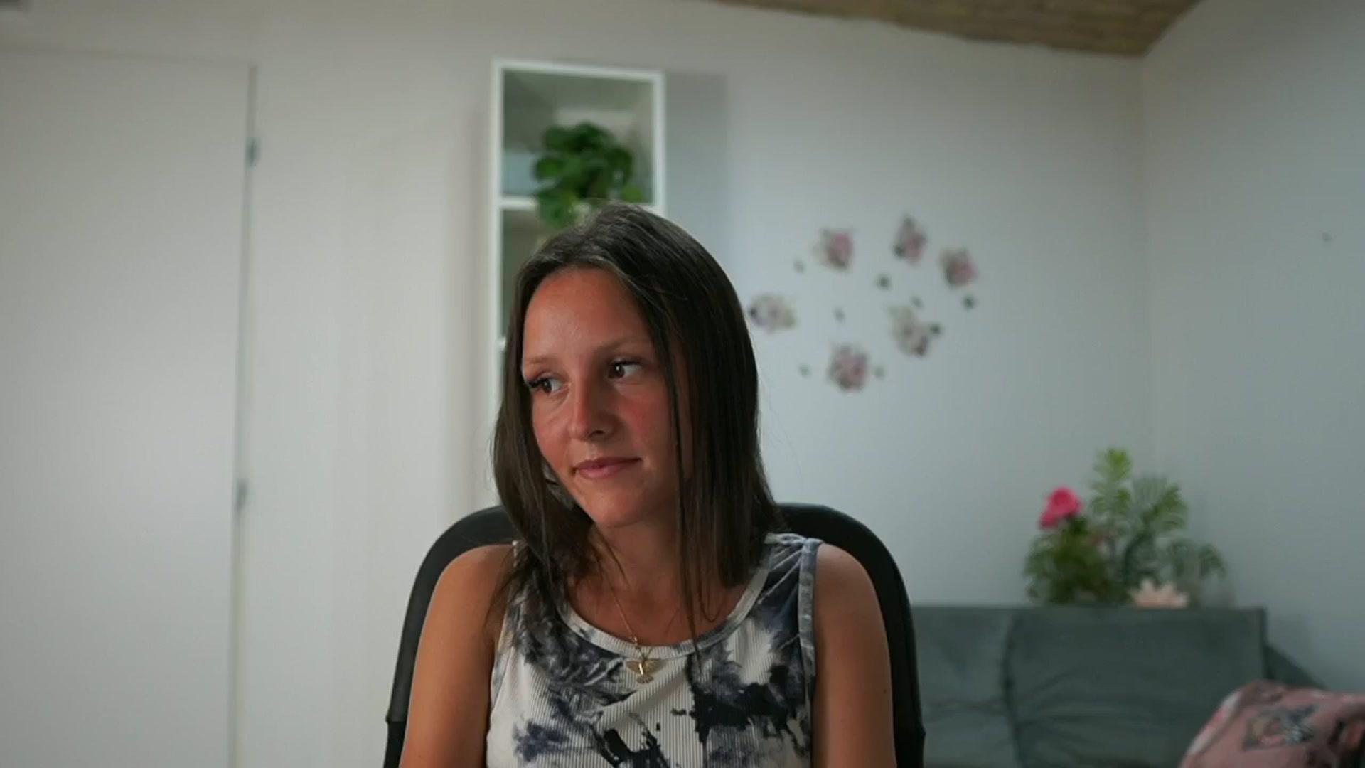 Gallery image thumbnail from Melissa__More's myfreecams stream on, 08/27/2024, 17:05 image 16 of 20