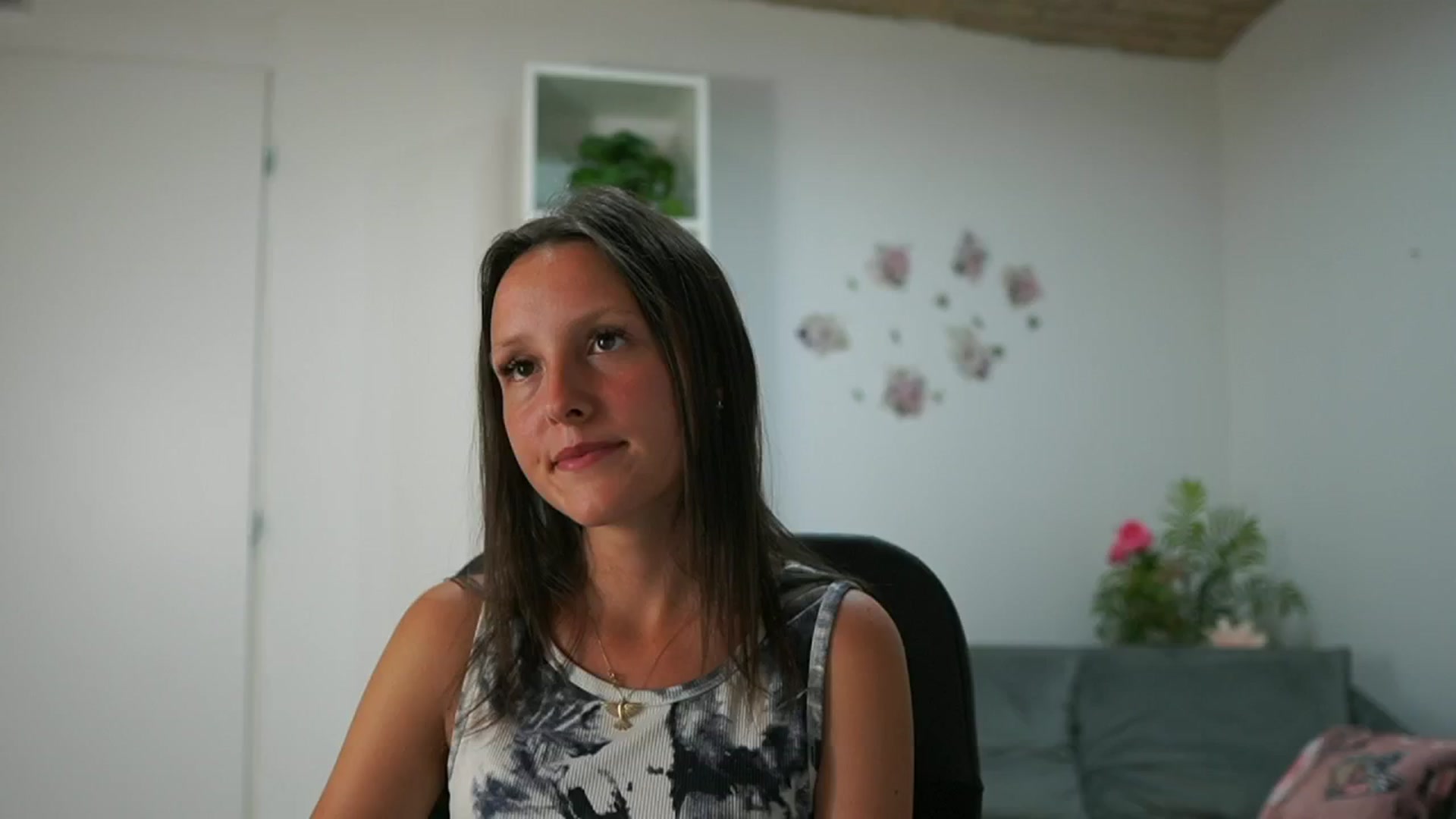 Gallery image thumbnail from Melissa__More's myfreecams stream on, 08/27/2024, 17:05 image 6 of 20