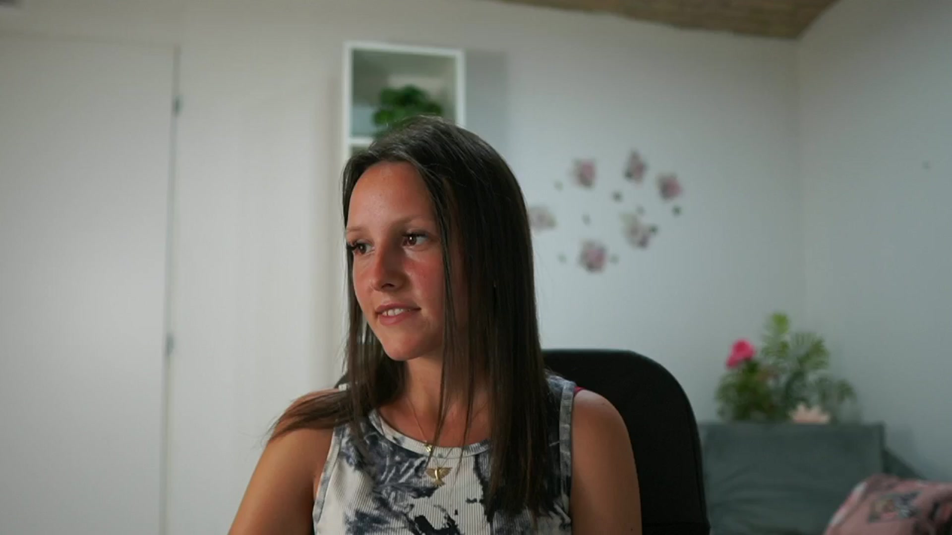 Gallery image thumbnail from Melissa__More's myfreecams stream on, 08/27/2024, 17:05 image 1 of 20