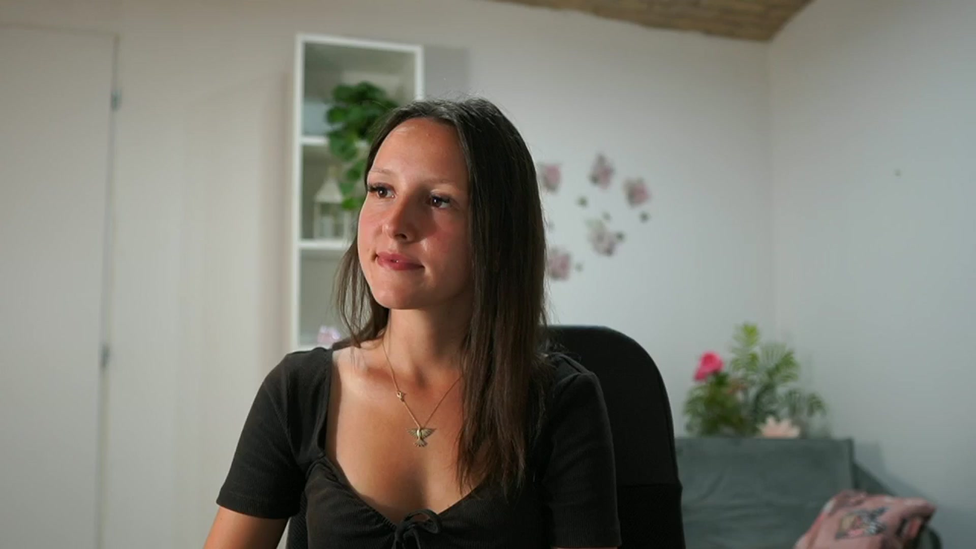 Gallery image thumbnail from Melissa__More's myfreecams stream on, 08/29/2024, 10:59 image 1 of 20