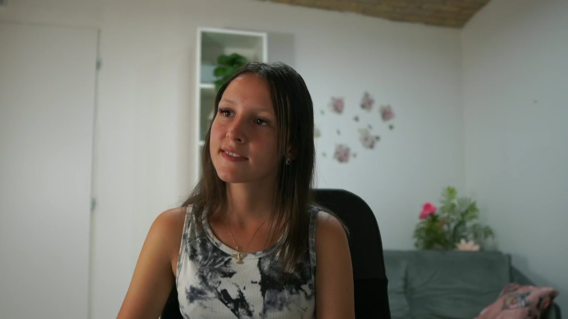 Gallery image thumbnail from Melissa__More's myfreecams stream on, 08/30/2024, 08:59 image 14 of 20
