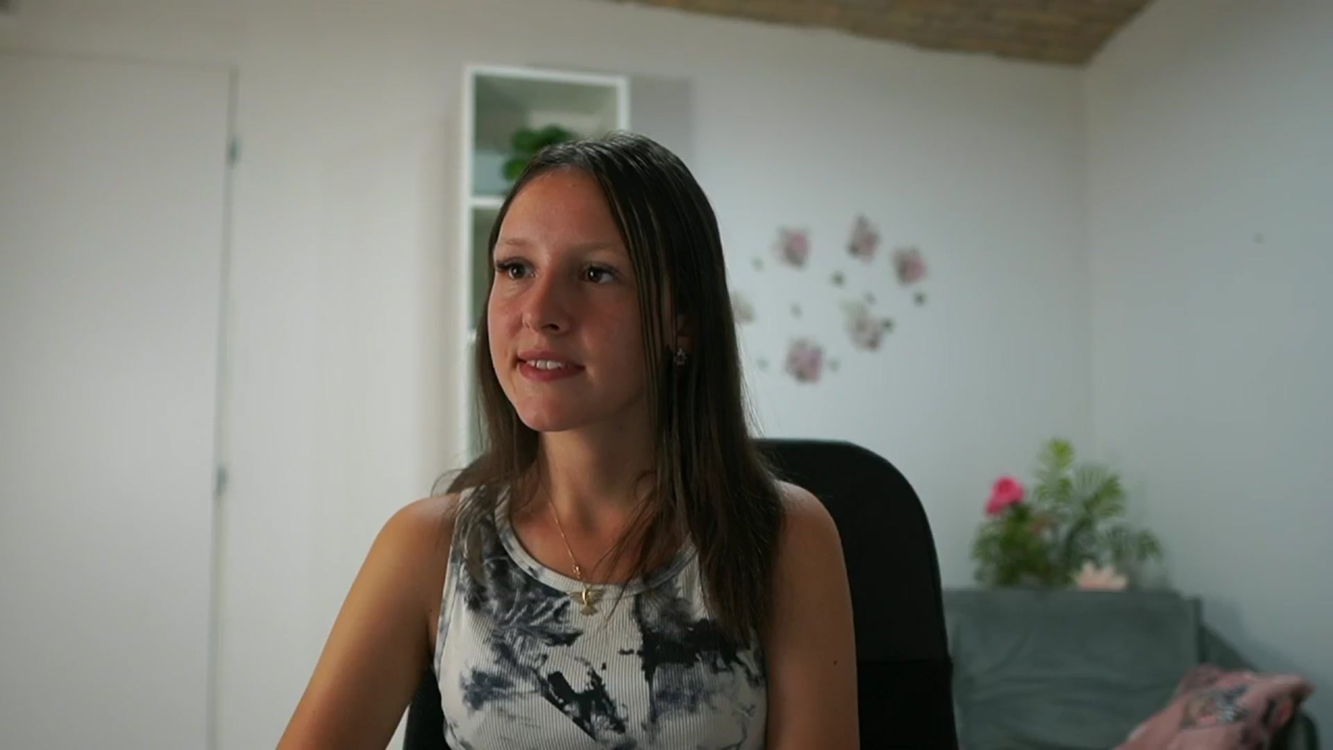 Gallery image thumbnail from Melissa__More's myfreecams stream on, 08/30/2024, 08:59 image 2 of 20