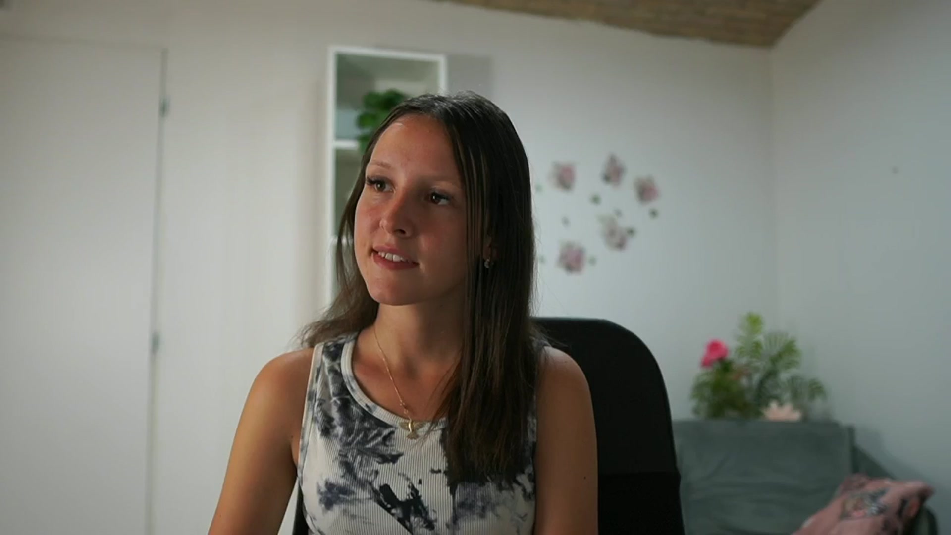 Gallery image thumbnail from Melissa__More's myfreecams stream on, 08/30/2024, 08:59 image 18 of 20