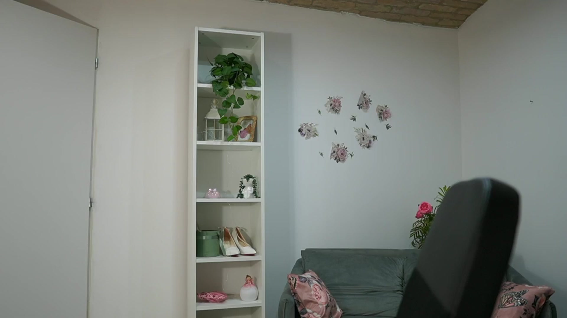 Gallery image thumbnail from Melissa__More's myfreecams stream on, 08/30/2024, 15:47 image 4 of 20
