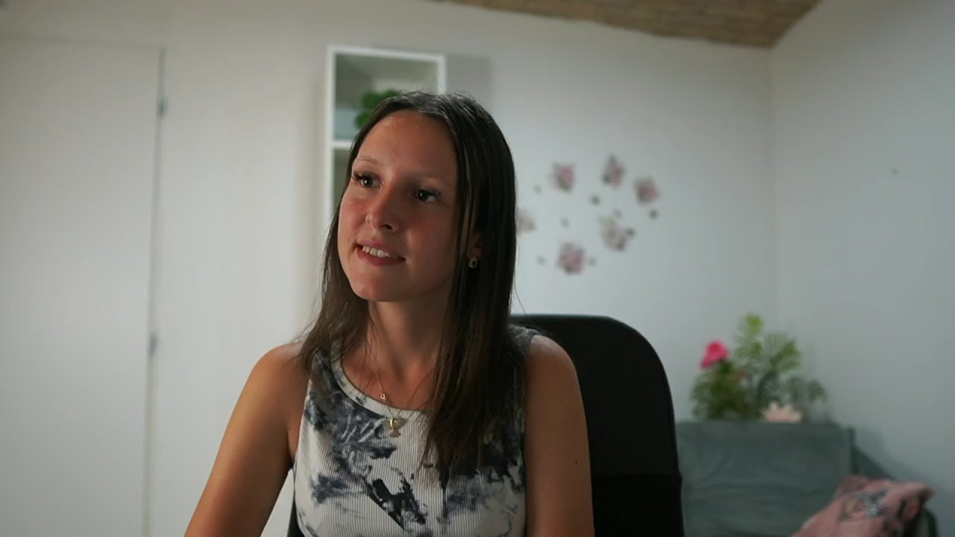Gallery image thumbnail from Melissa__More's myfreecams stream on, 08/30/2024, 15:47 image 13 of 20